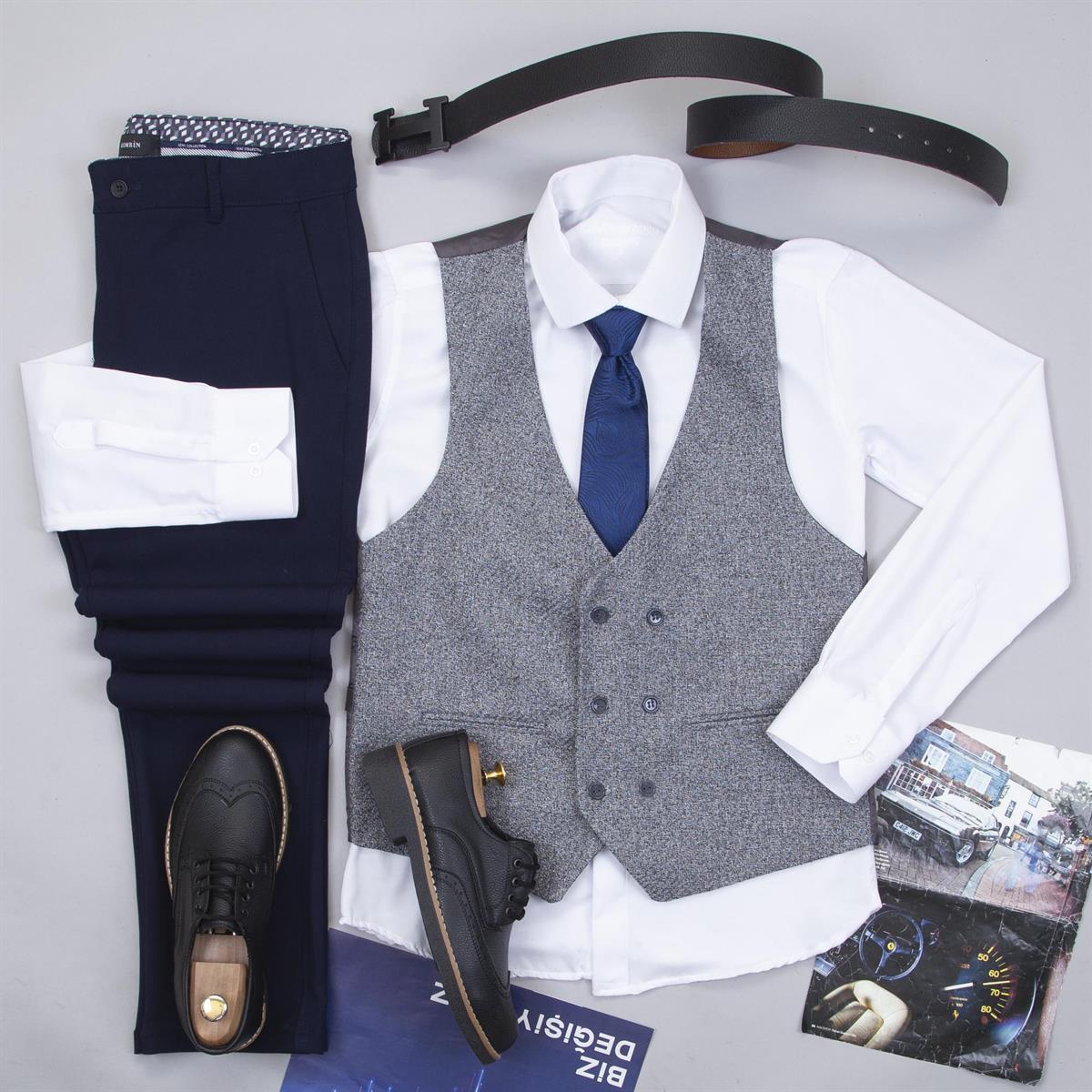 Gri Yelek Gömlek Pantolon Ayakkabı Kombin