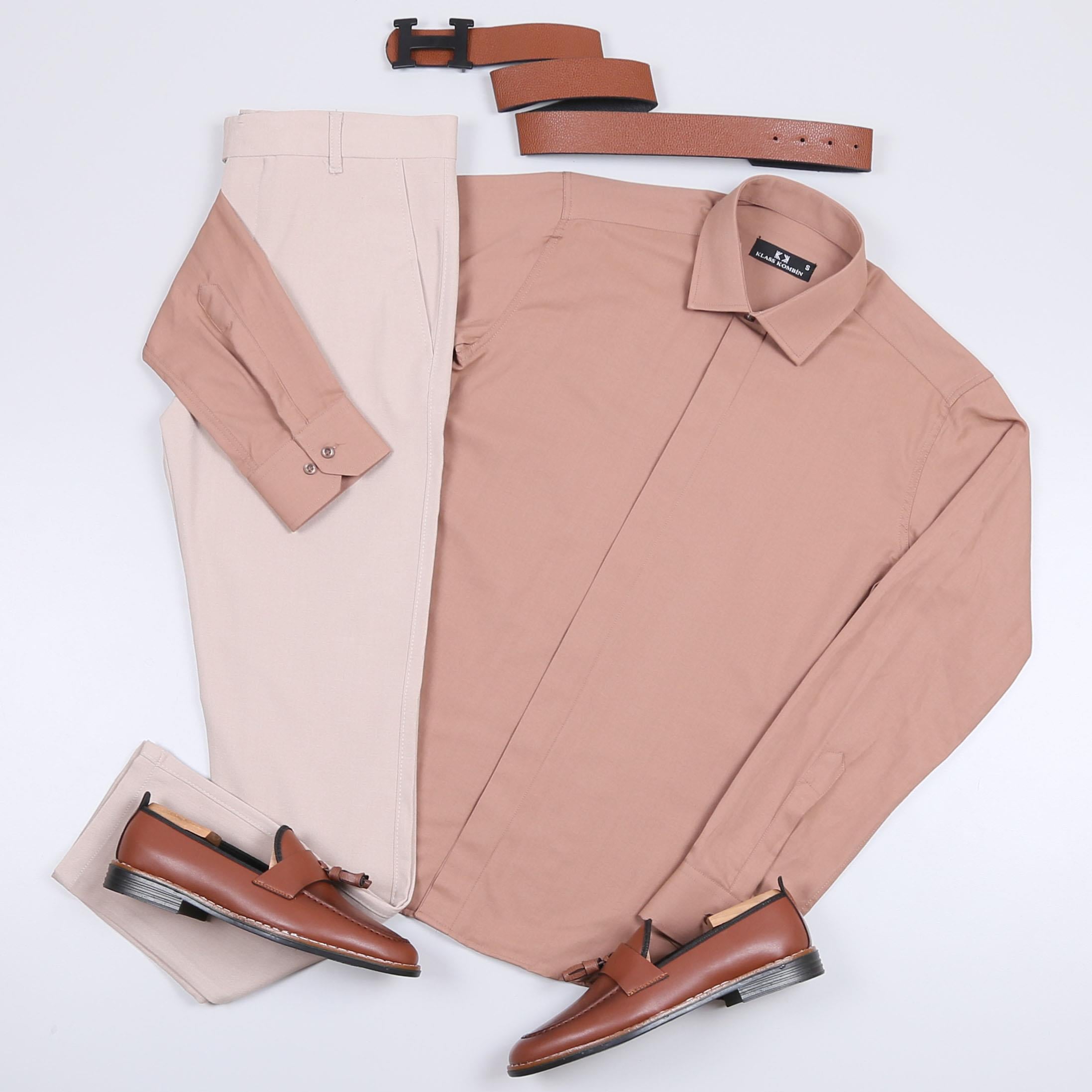 Kahve Gömlek Bej Pantolon Ayakkabı Kombin