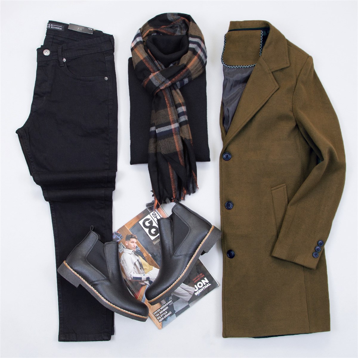 Kahve Kaşe Kaban Boğazlı Kazak Pantolon Bot Kombin