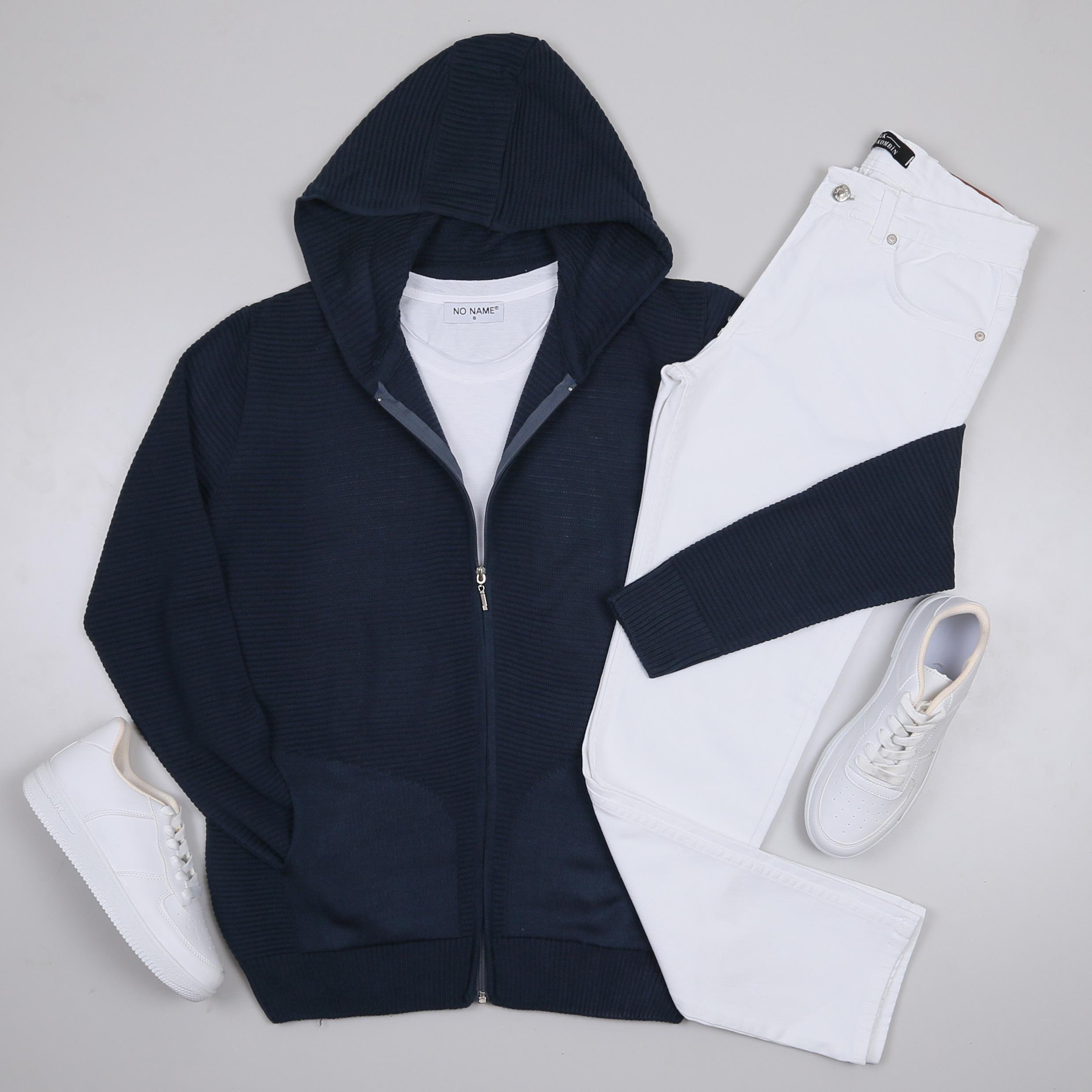 lacivert kapşonlu hırka kombini