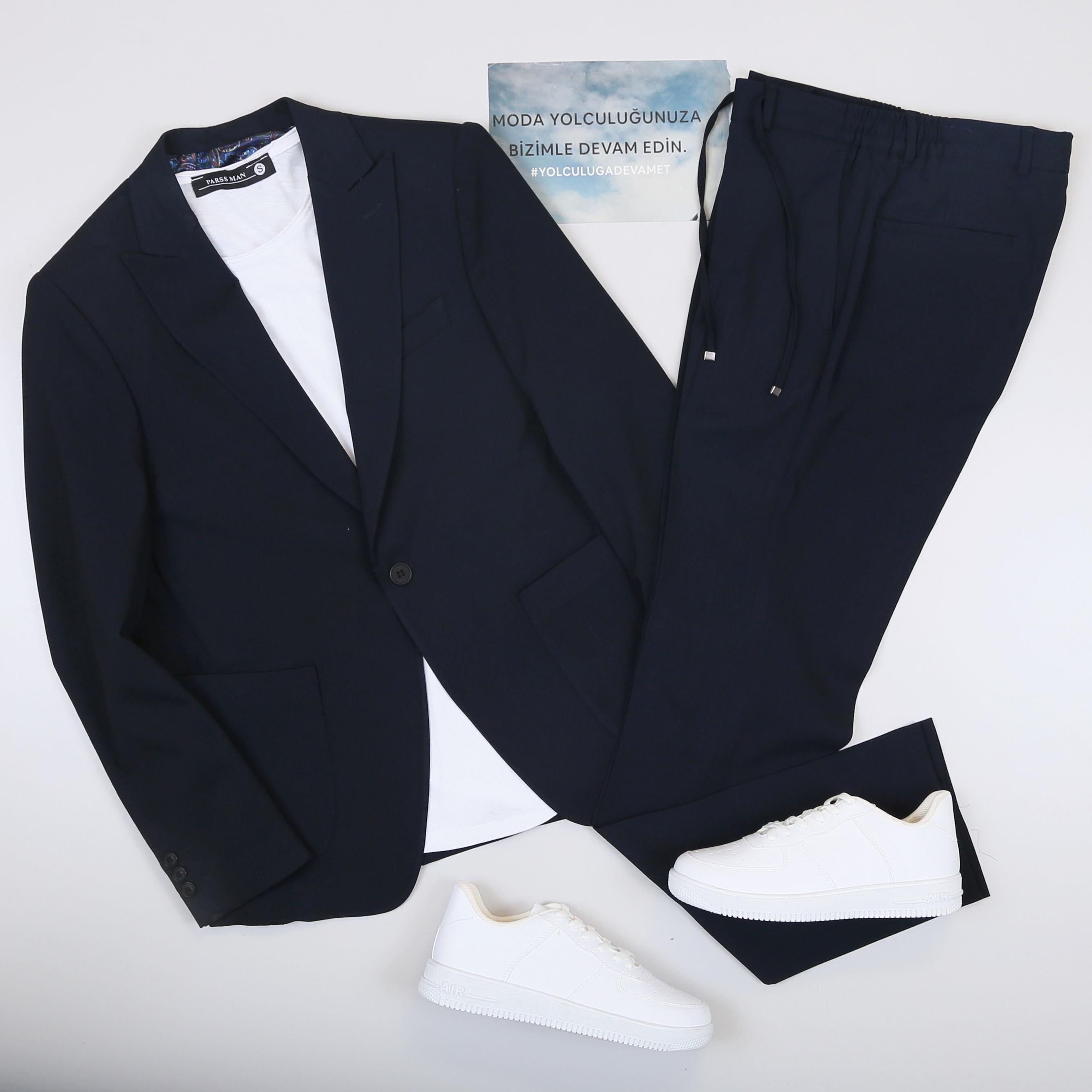 Lacivert Takım Elbise Kombini