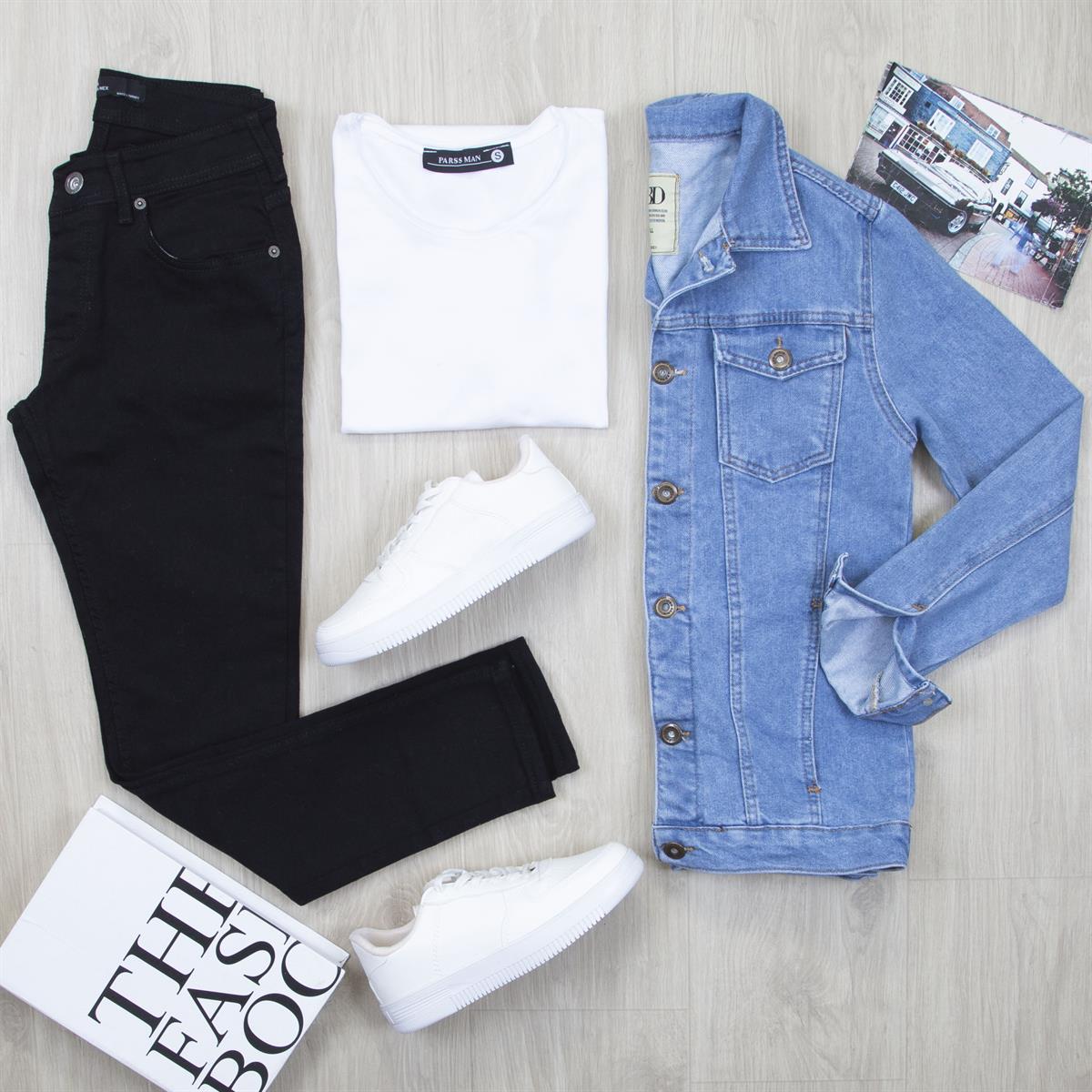 Orta Mavi Kot Ceket Tişört Pantolon Ayakkabı Kombin