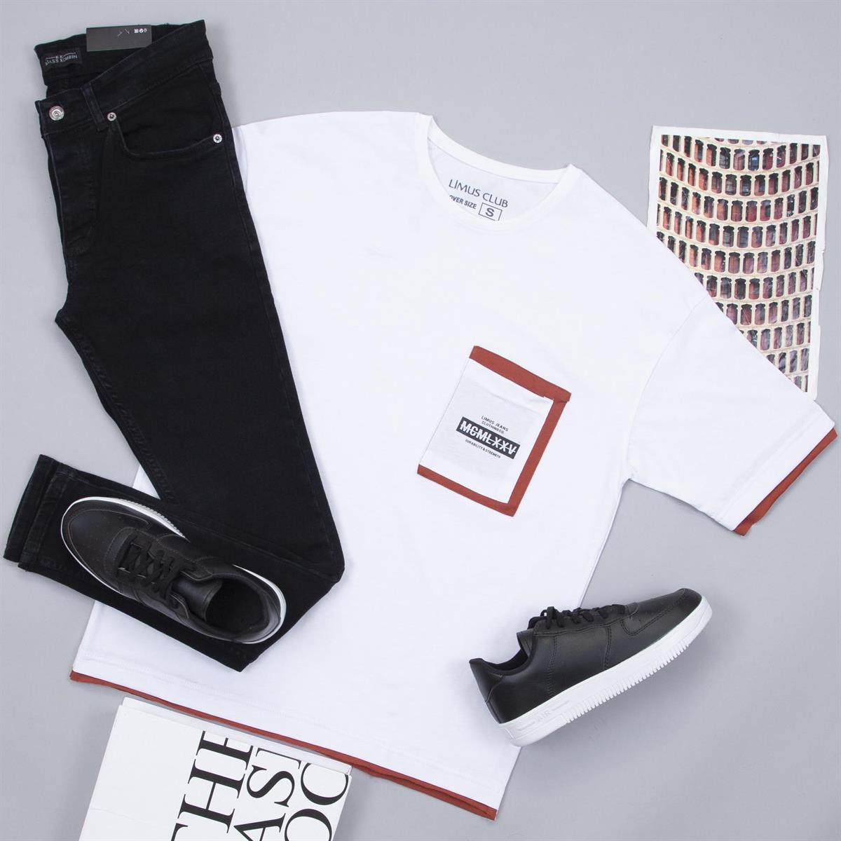 Oversize Baskılı Beyaz Tişört Pantolon Ayakkabı Kombin