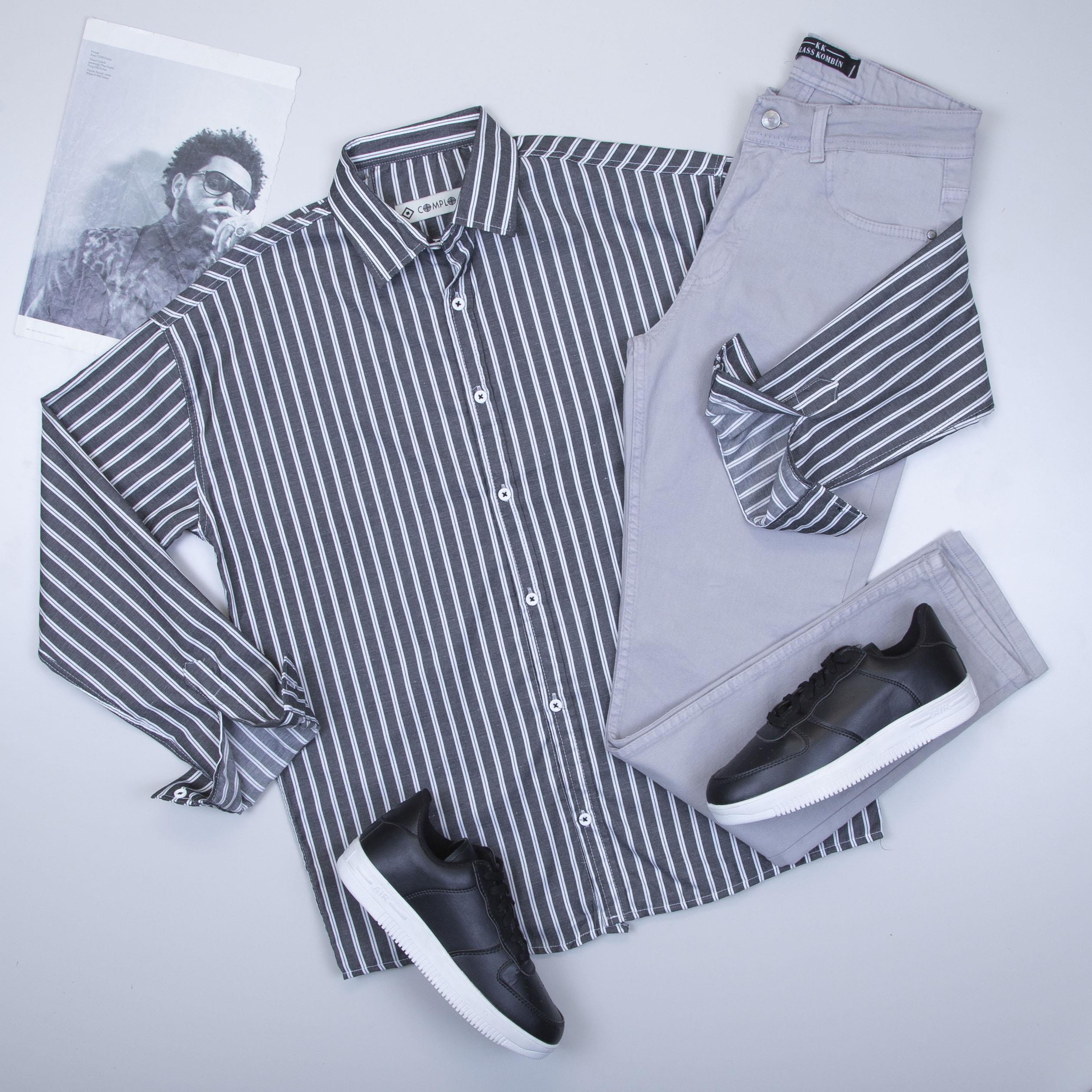 Oversize Siyah Çizgili Gömlek Pantolon Ayakkabı Kombin