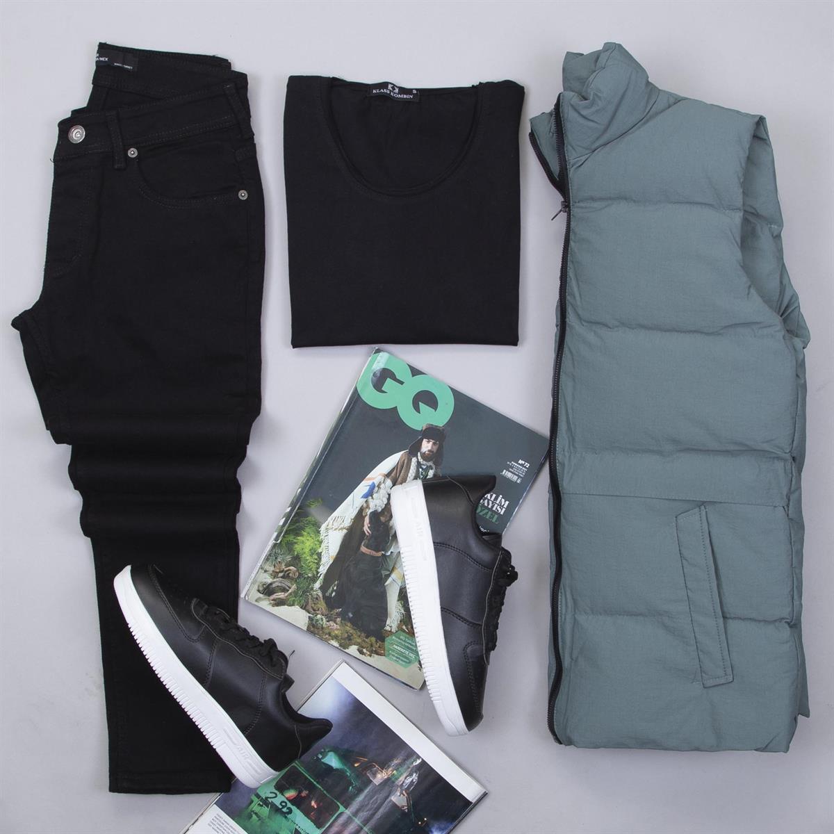 Petrol Yeşil Şişme Yelek Tişört Pantolon Ayakkabı Kombin