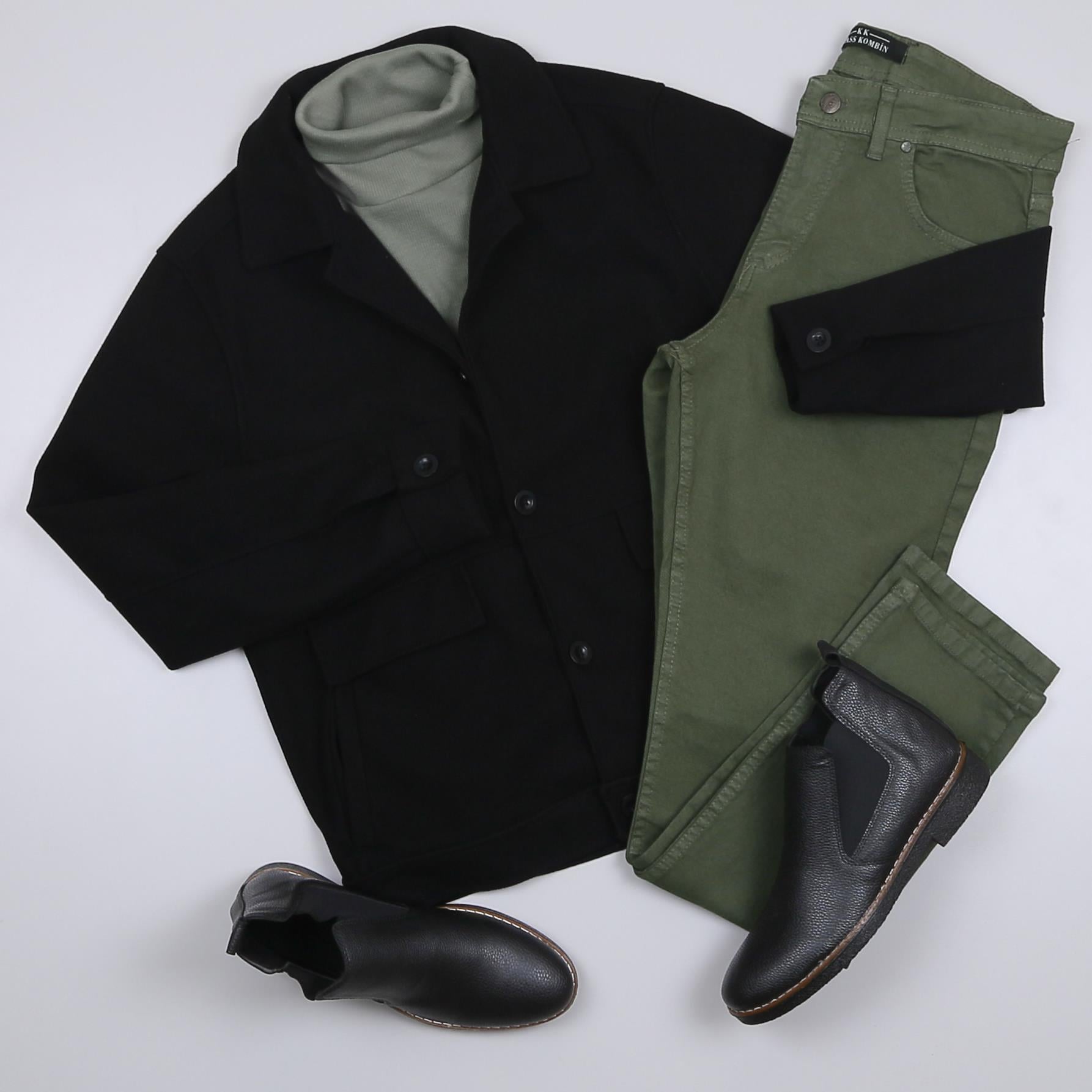 Siyah Kaşe Ceket Boğazlı Body Kot Pantolon Bot Kombini