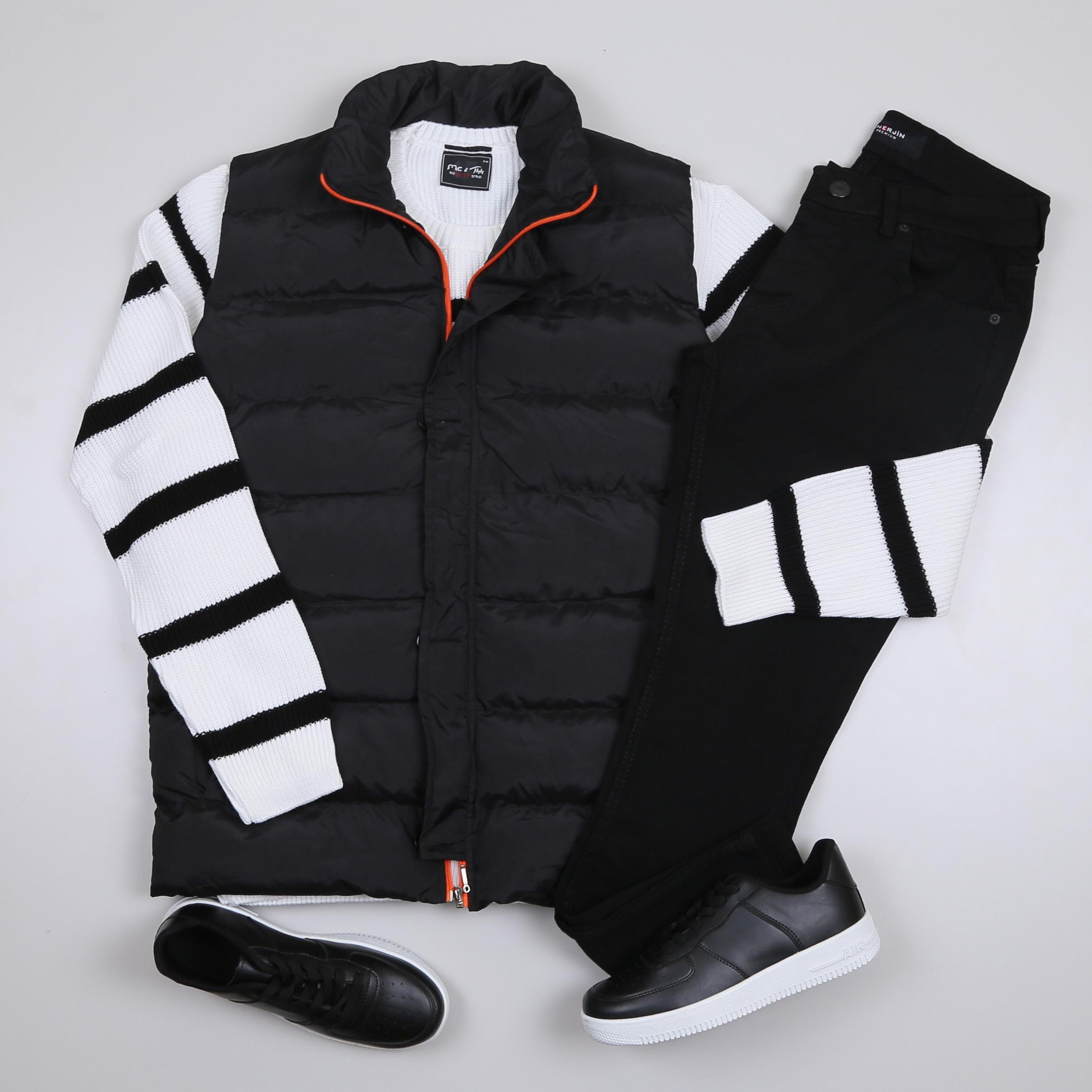 Siyah Şişme Yelek Kazak Pantolon Ayakkabı Kombin