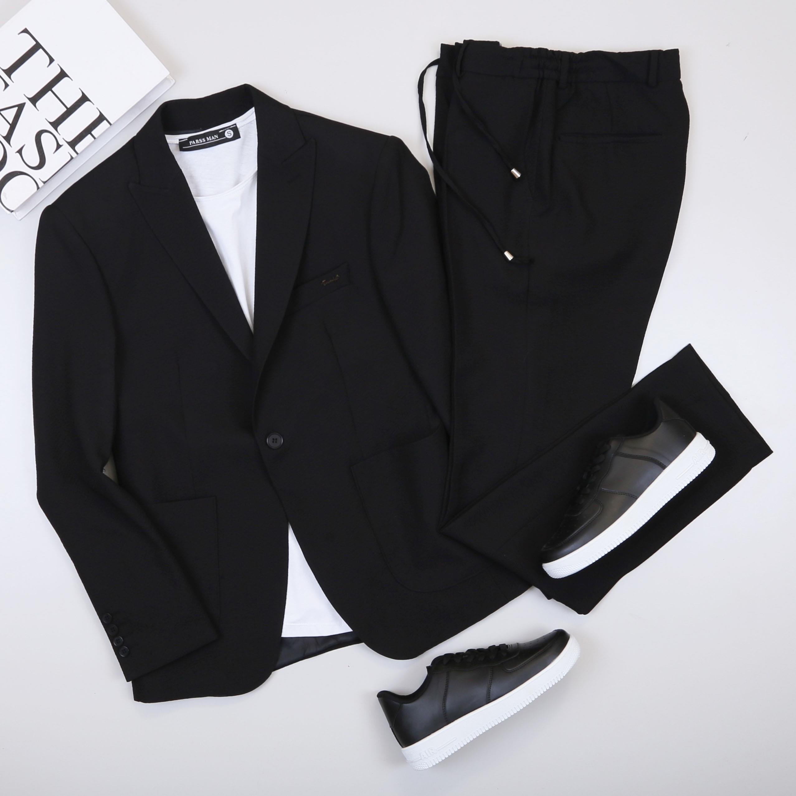 Siyah Takım Elbise Kombini