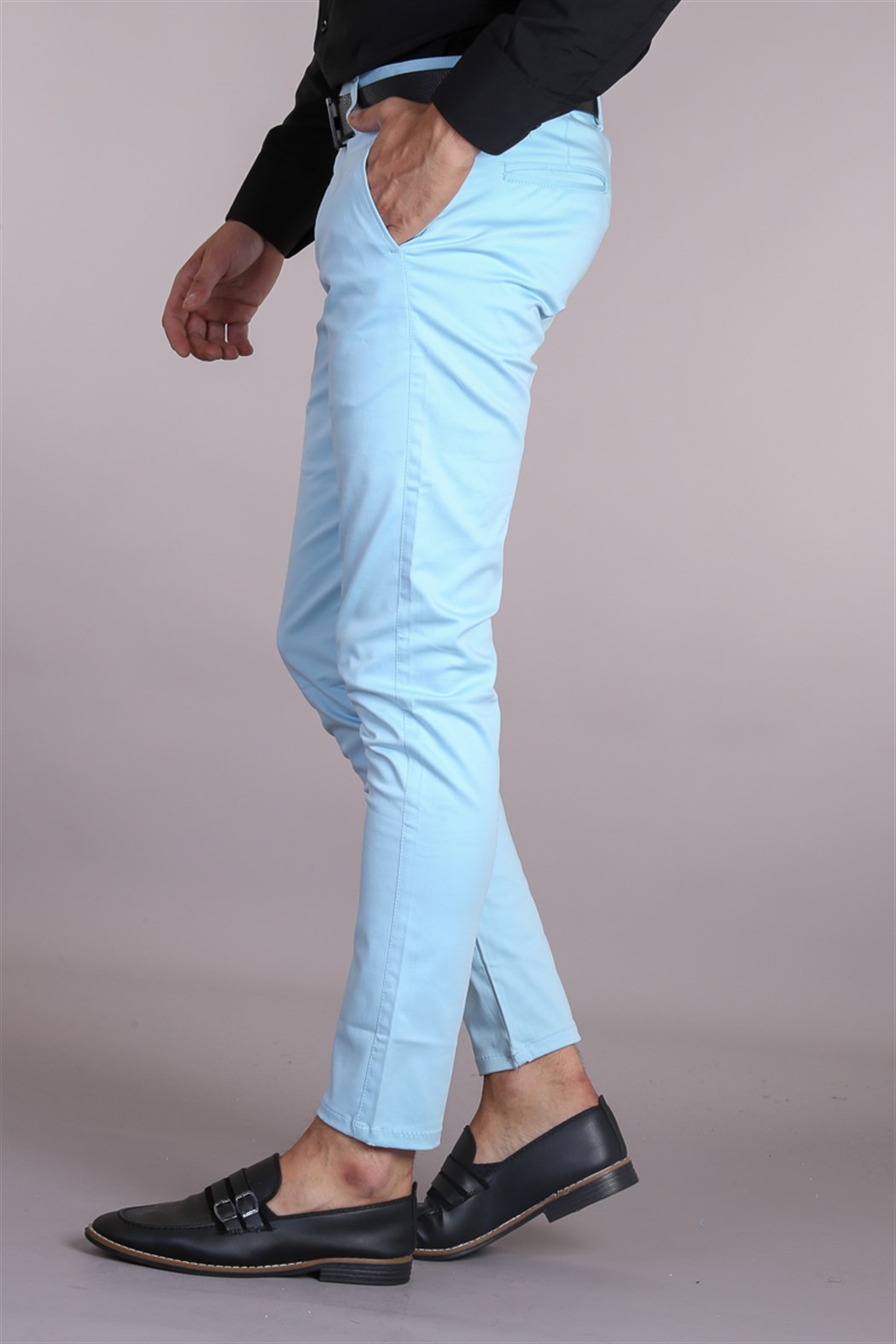 Likralı yan cep detaylı buz mavisi kumaş pantolon