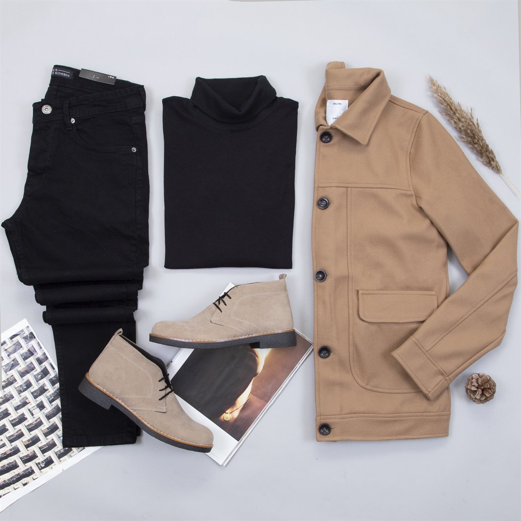 Sütlü Kahve Kaşe Ceket Boğazlı Kazak Pantolon Bot Kombin