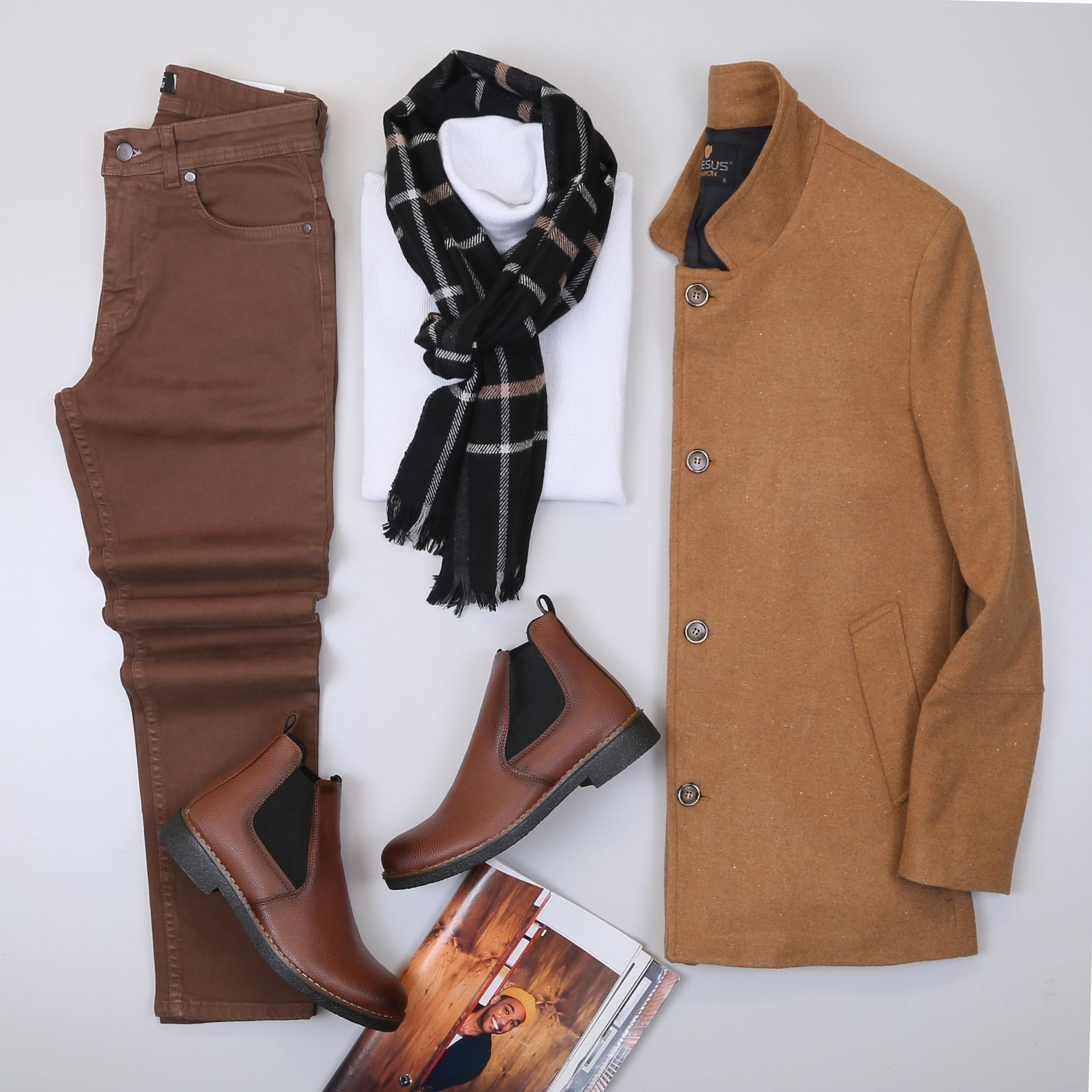 Taba Kaşe Kaban Boğazlı Body Pantolon Bot Kombin