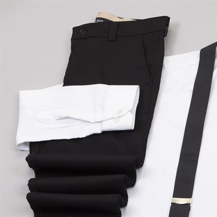 Beyaz Gömlek Siyah Pantolon Papyon Askı Ayakkabı Kombin