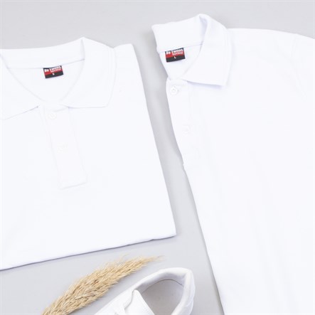 Polo Yaka Tişört Pantolon Ayakkabı Kombin