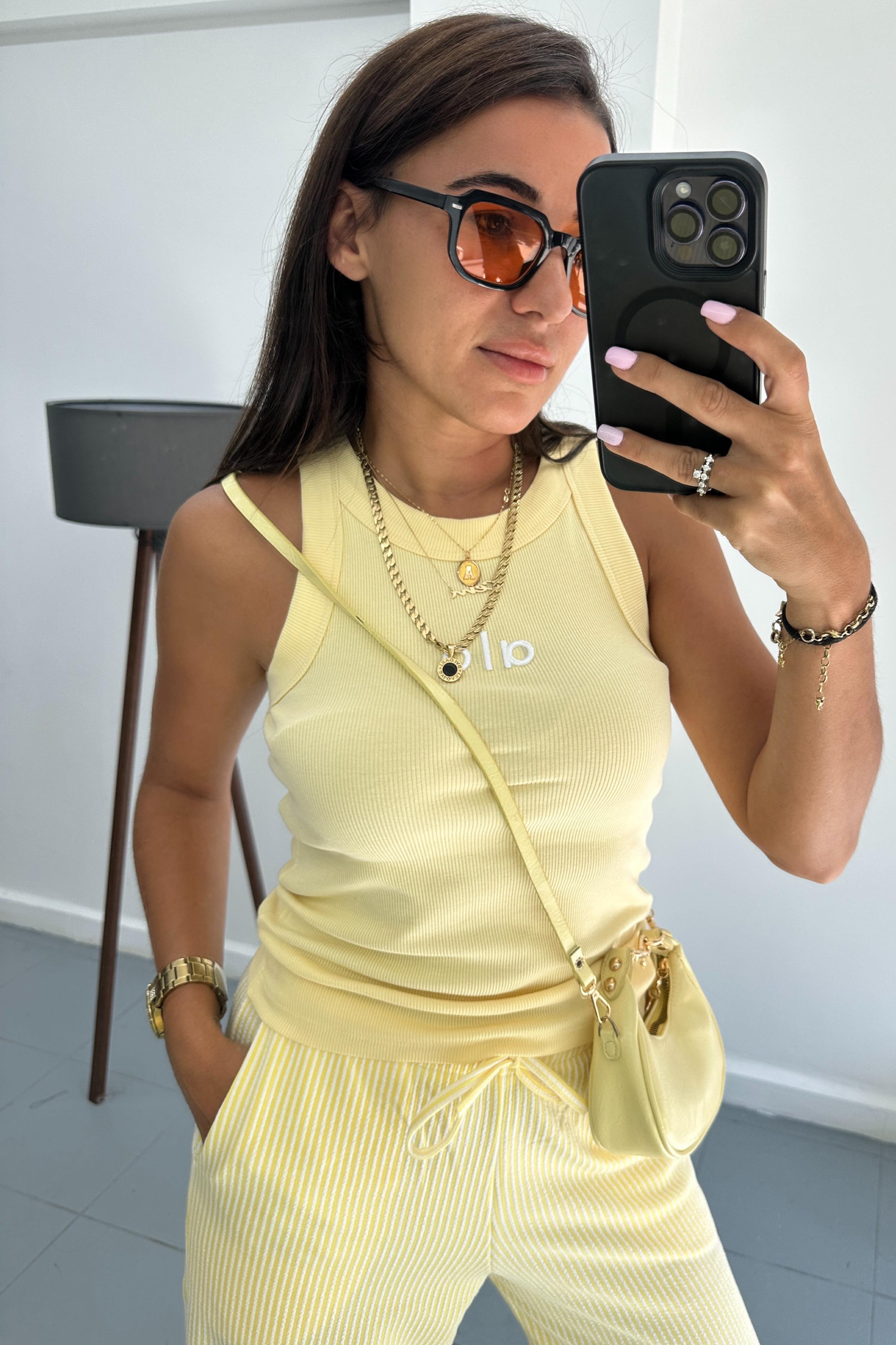 Nakış Yazılı Sarı Atlet