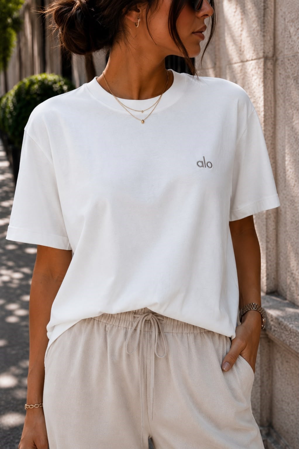 Enjeksyon Logo Baskılı Basic Ekru Tshirt