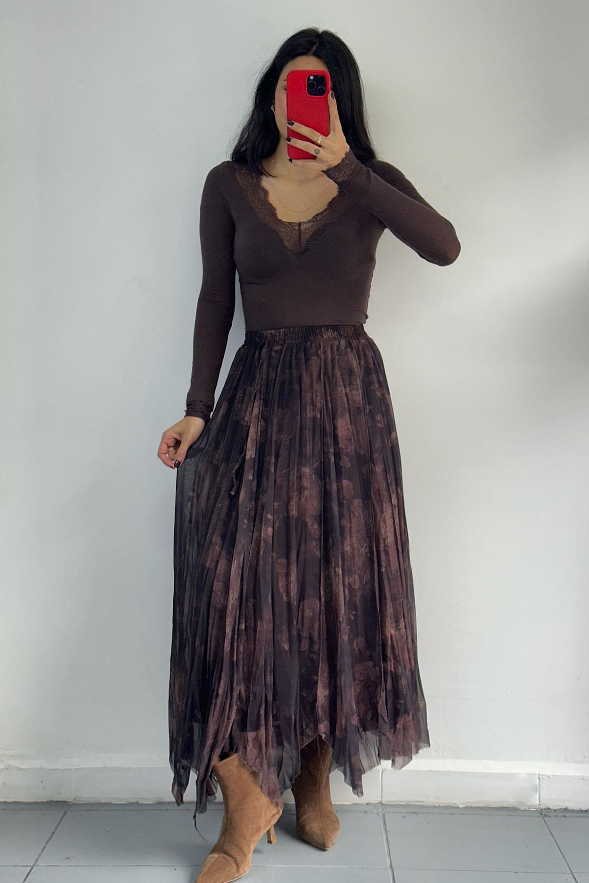 Asimetrik Kesim Desenli Kahve Etek 