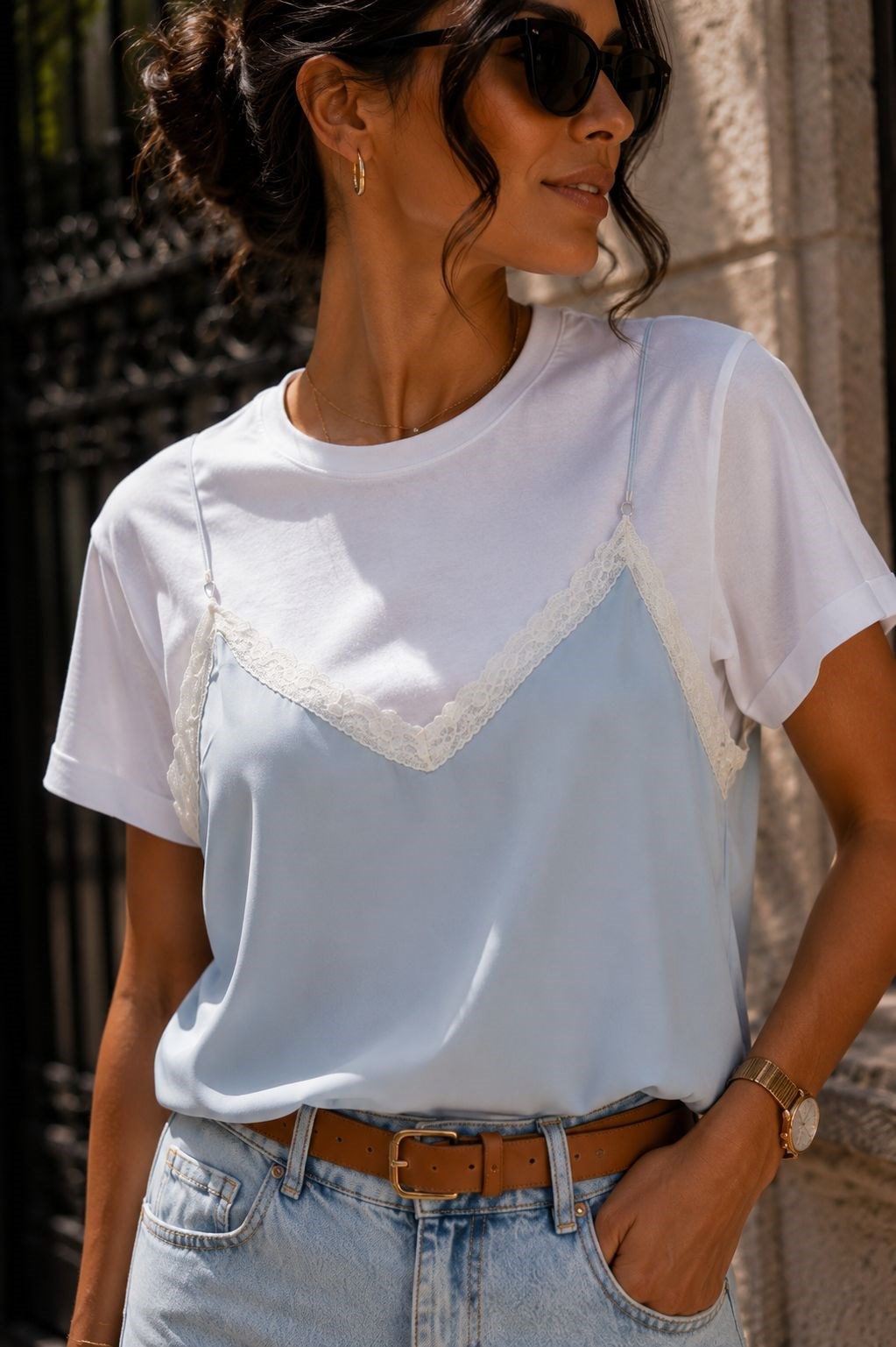 Çift Katmanlı Askılı Beyaz Tshirt
