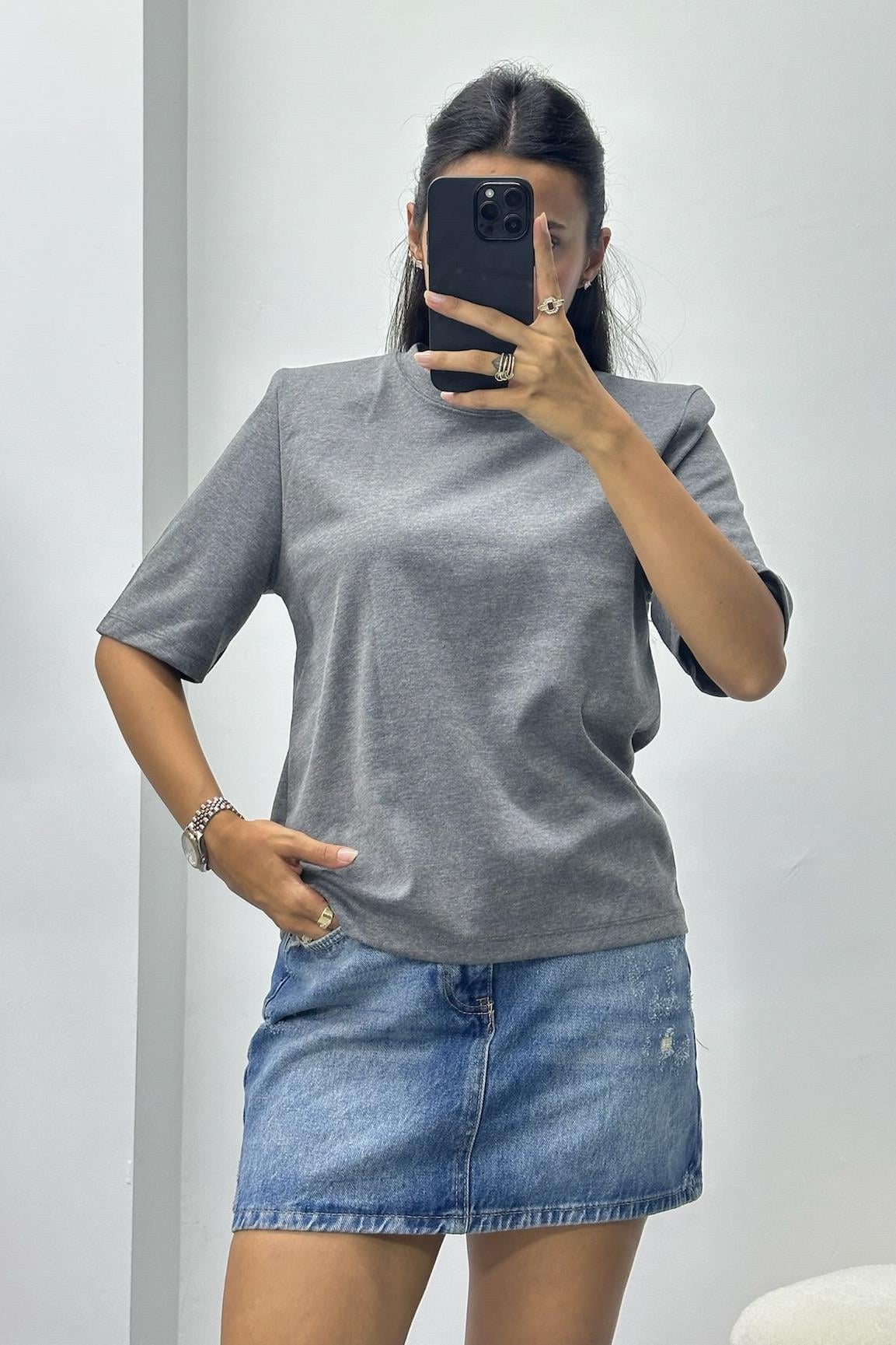 Vatkalı Kısa Kol Antrasit Basic Tshirt