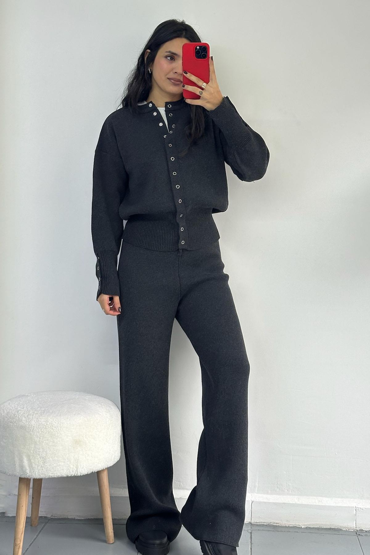 Çıtçıt Düğmeli Premium Triko Füme Takım