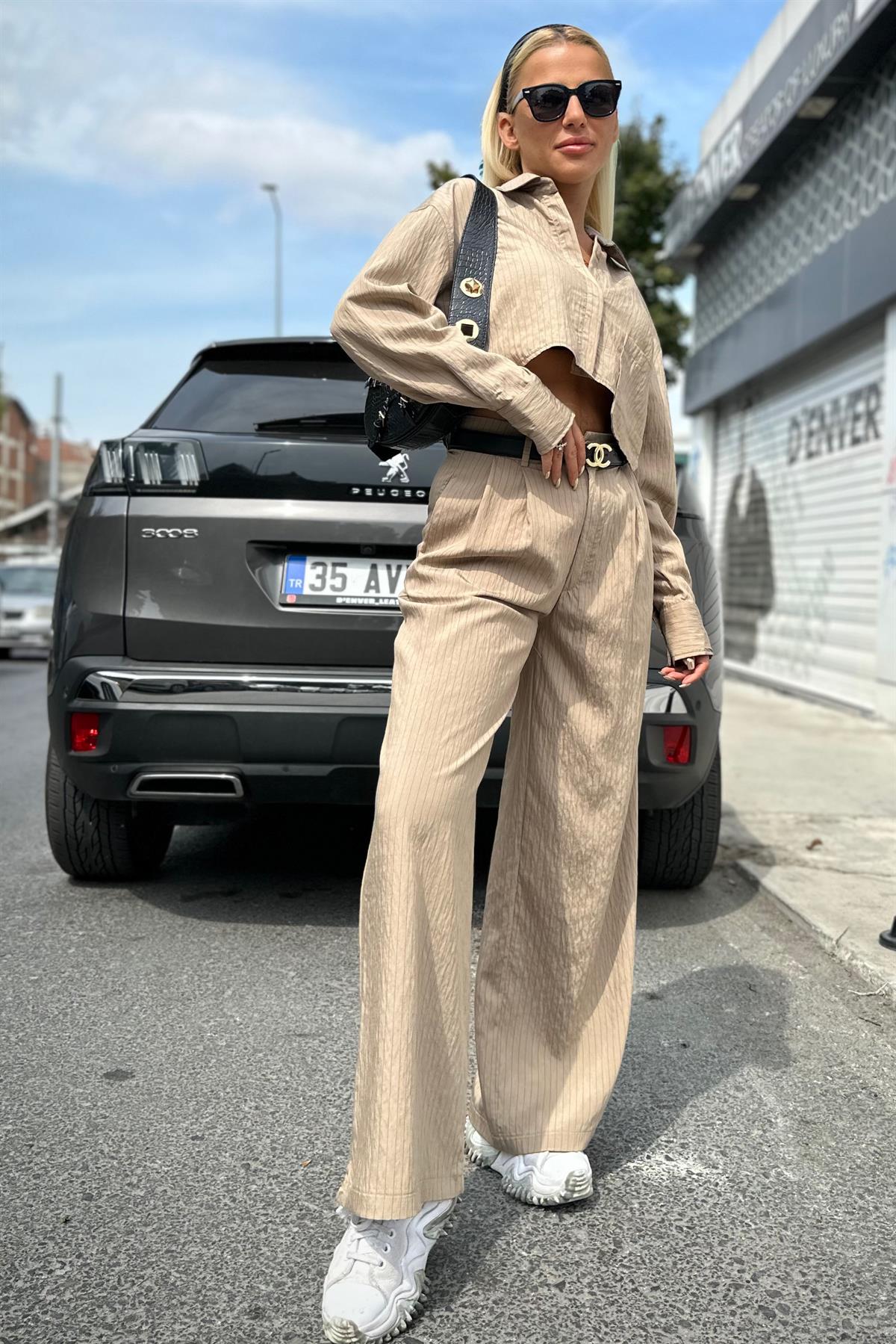 Çizgili Camel PantolonPANTOLON