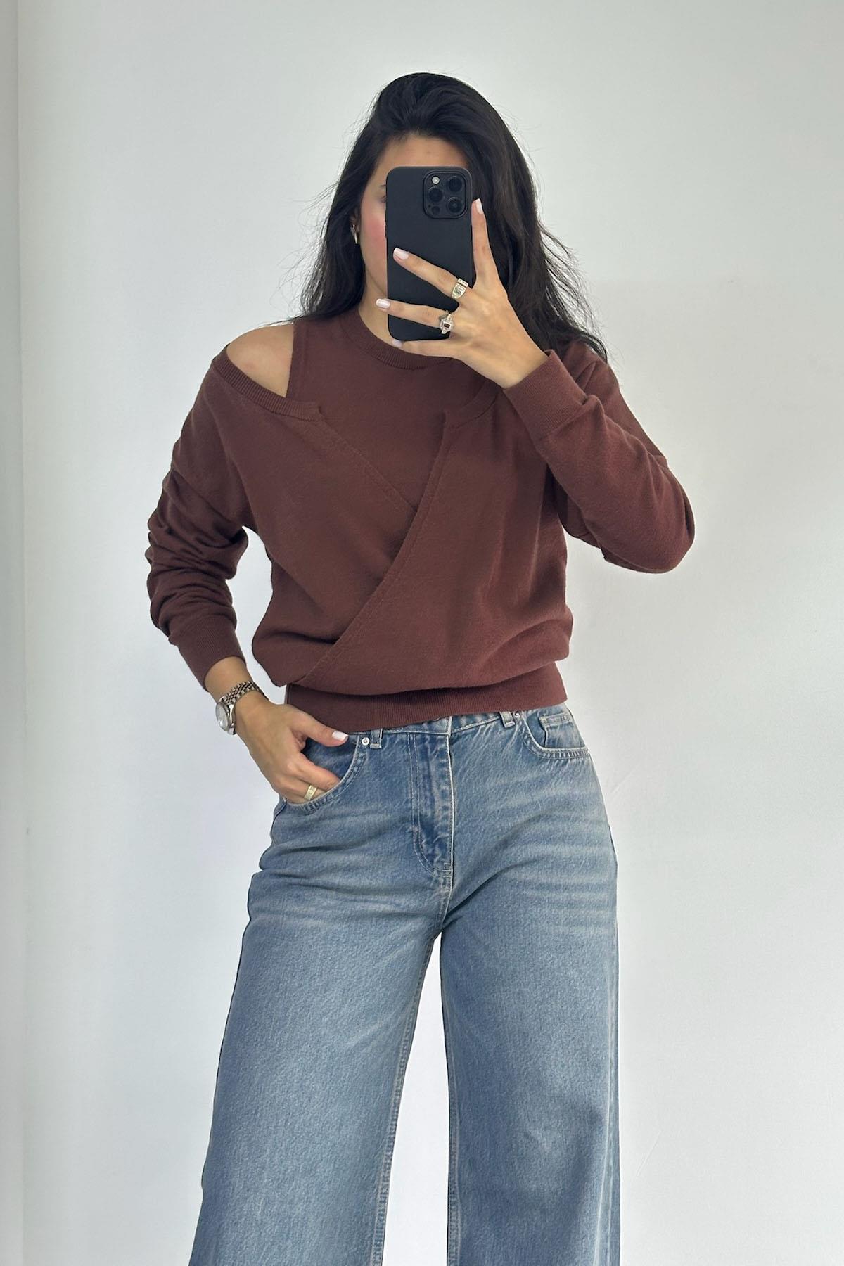 İçi Atletli İkili Kahve Triko Takım 