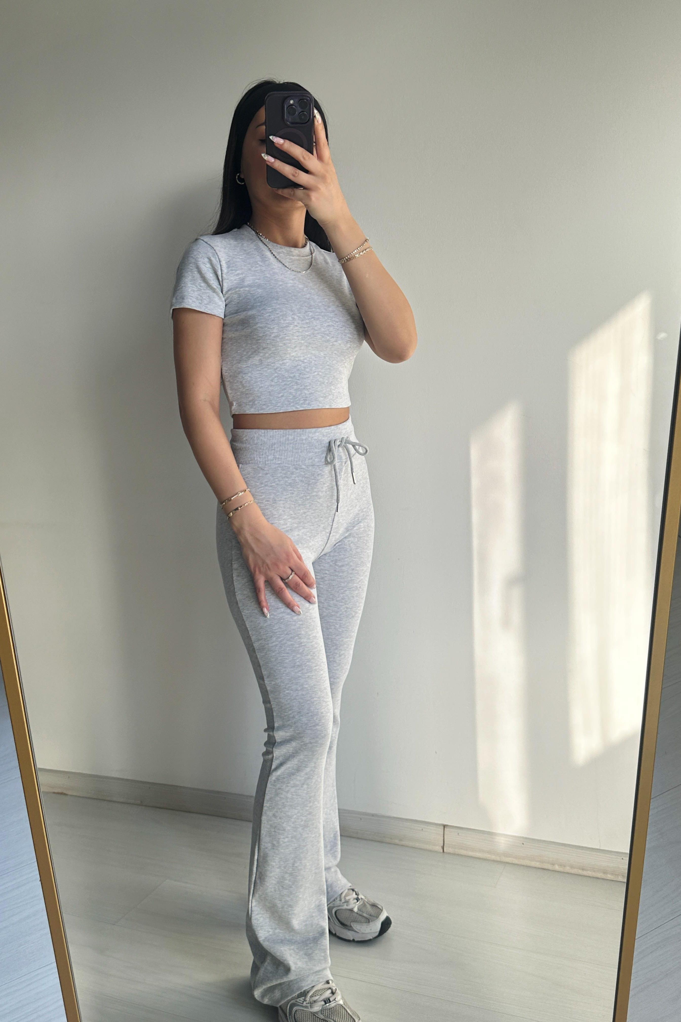 Gri Crop TakımTAKIMLAR