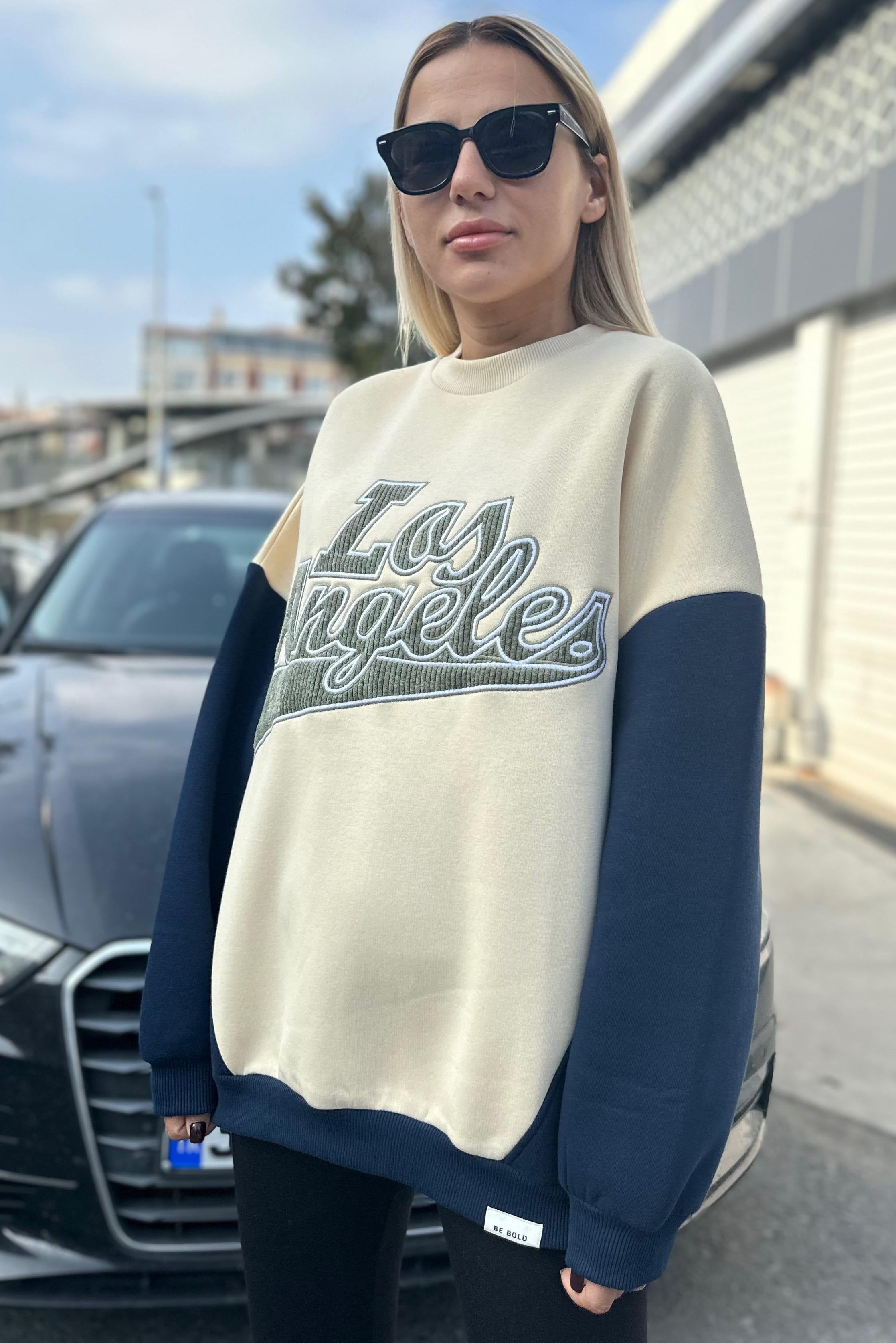 Los Angeles Kadife Yazılı SweatshirtSWEATSHİRT