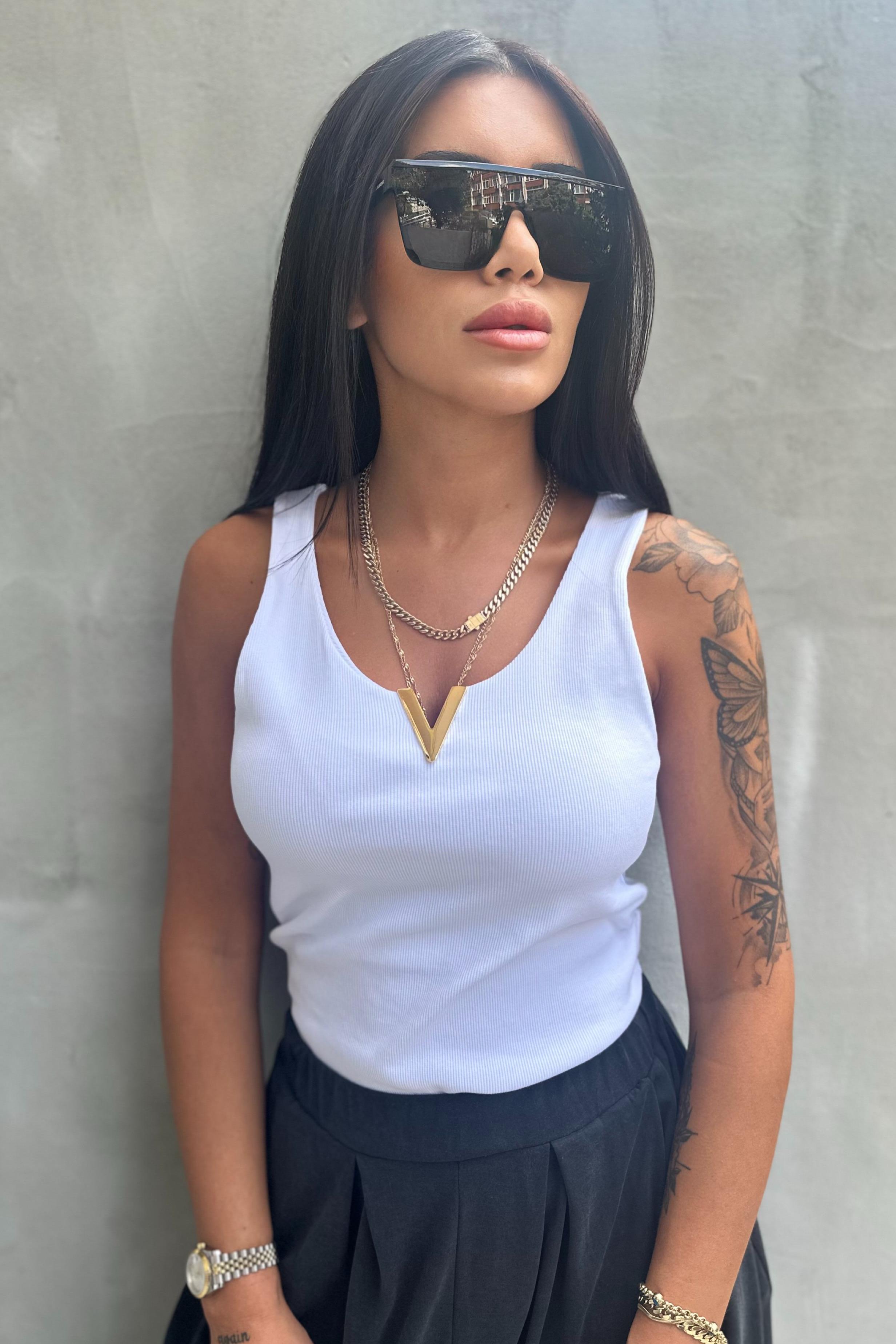 V Demir Beyaz Kaşkorse AtletBLUZ