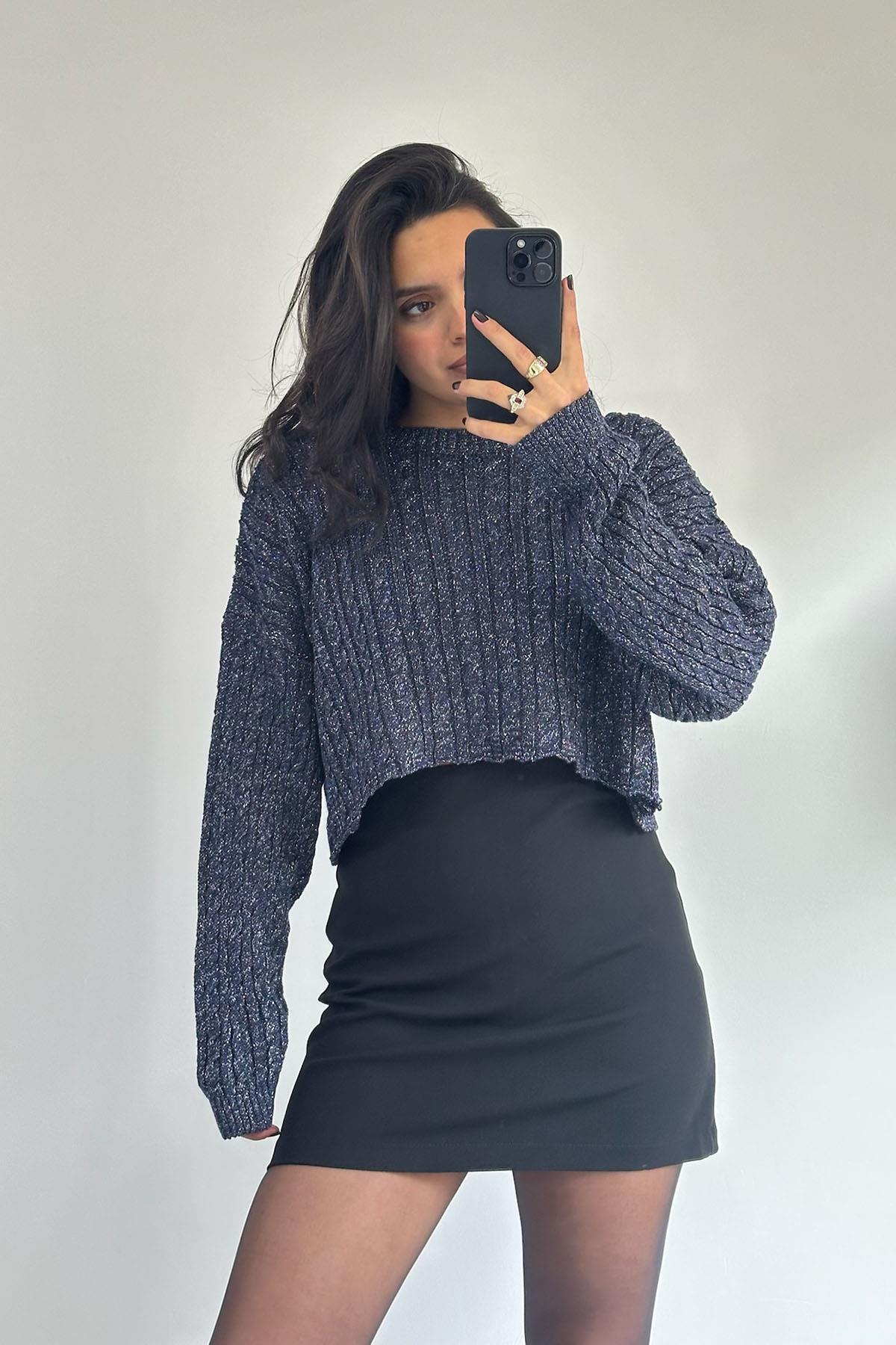 Saç Örgü Lacivert Simli Mini Kazak