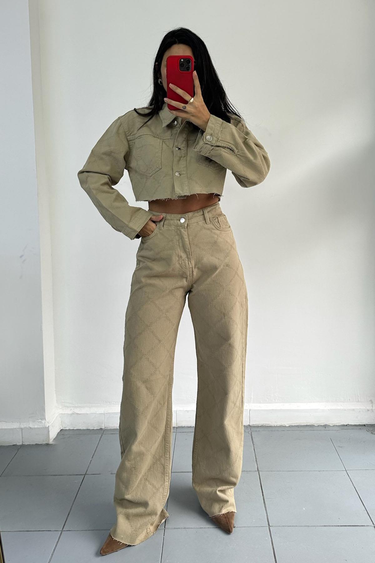 Örgü Detaylı Paçaları Kesik Çağla Pantolon