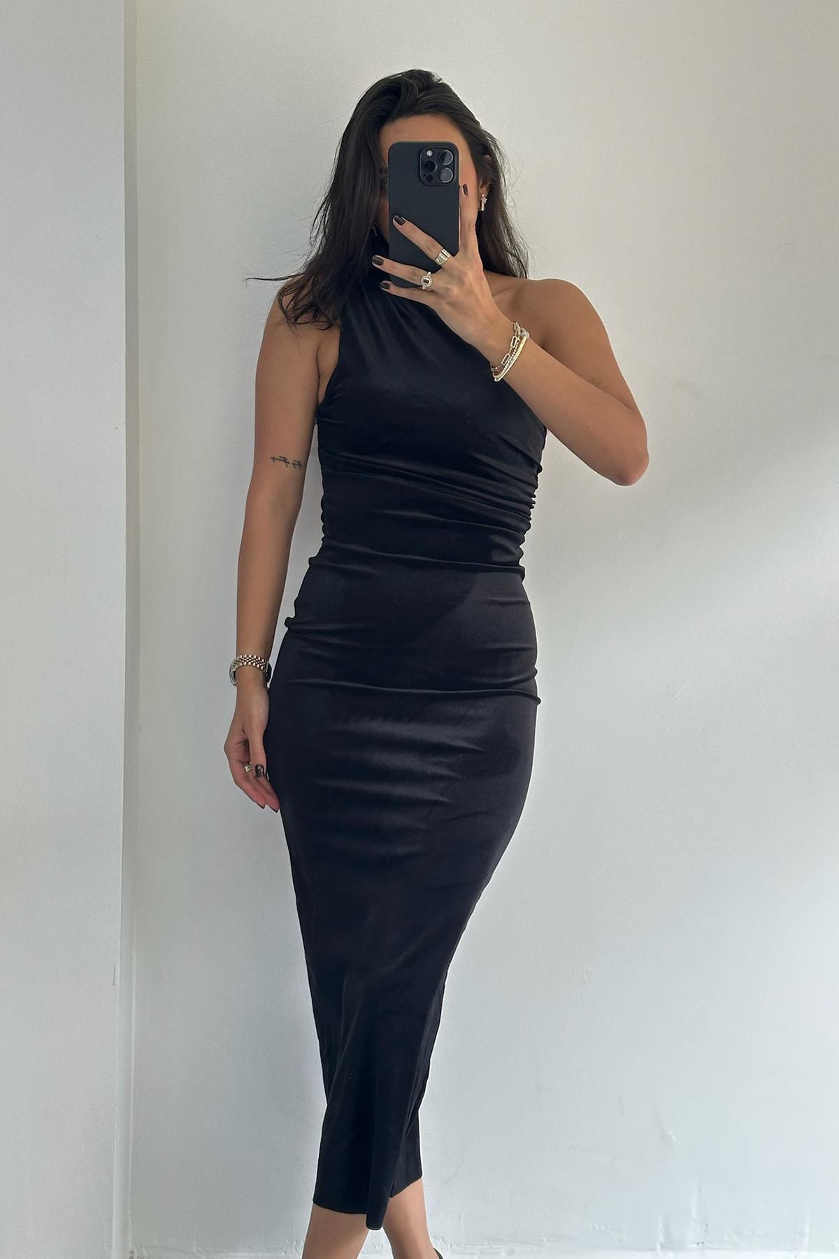 Tek Omuz Kolsuz Siyah Kadife Elbise