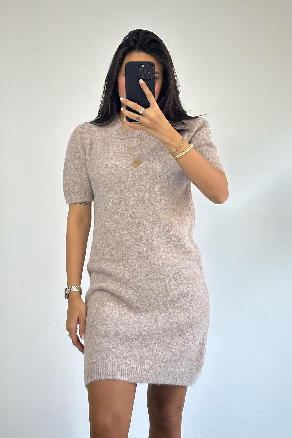 Bisiklet Yaka Yumuşak Dokulu Vizon Elbise