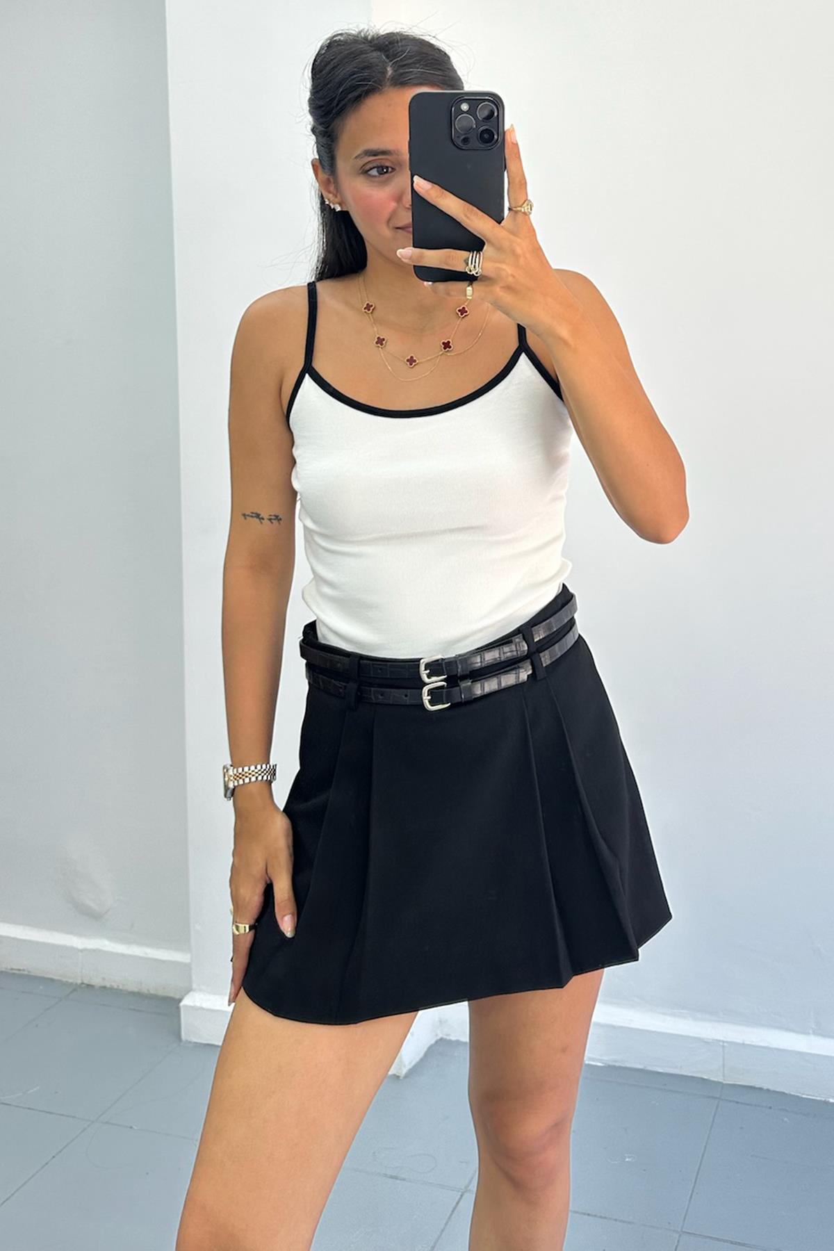 Kontrast Şeritli Ekru Askılı Top