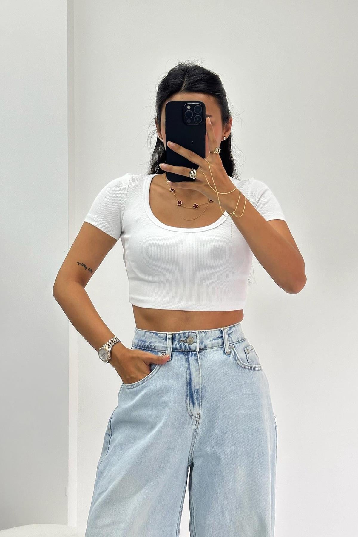 Kaşkorse Beyaz Crop