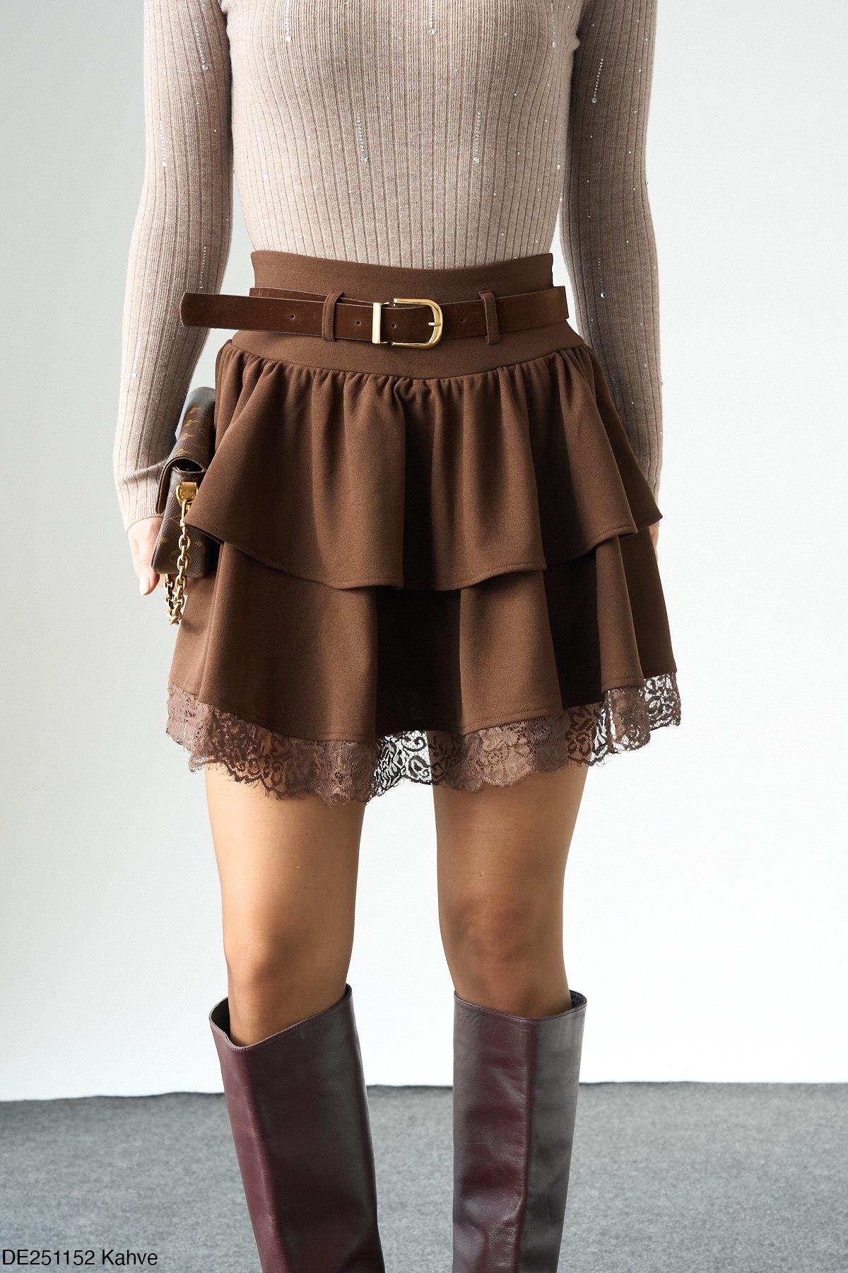 Dantel Detay Kemerli Kahverengi Mini Etek
