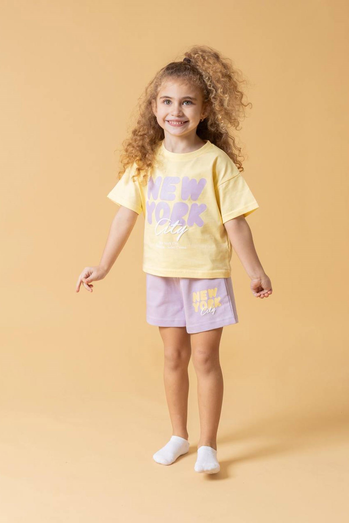 New York Baskılı Şortlu Takım