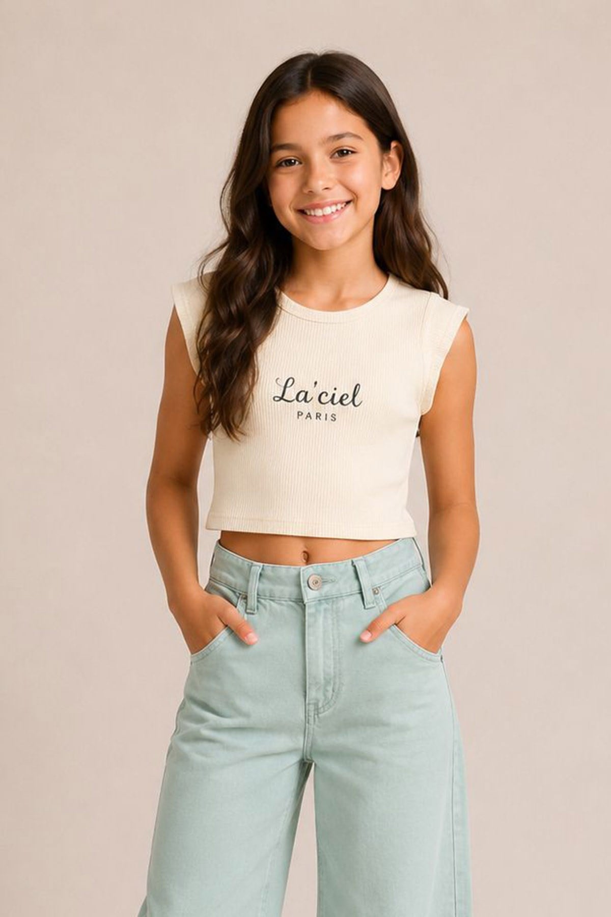 La Ciel Paris Ekru Crop