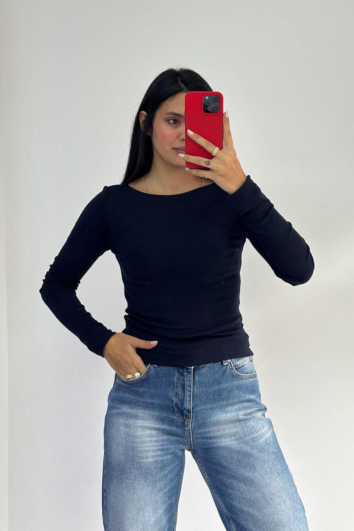 Kayık Yaka Uzun Kollu Lacivert Top