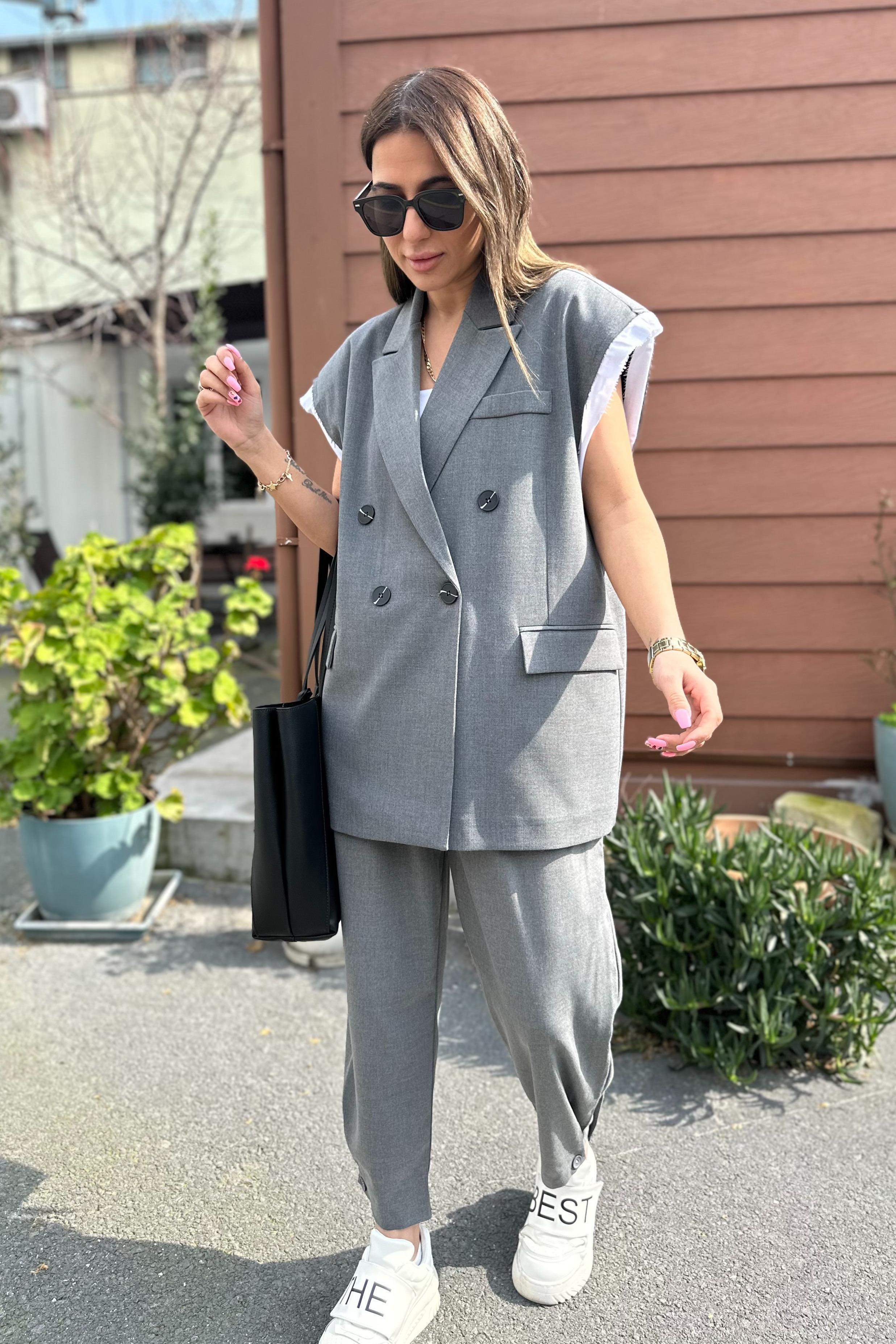 Antrasit Oversize Sırt Detaylı YelekMONT/CEKET