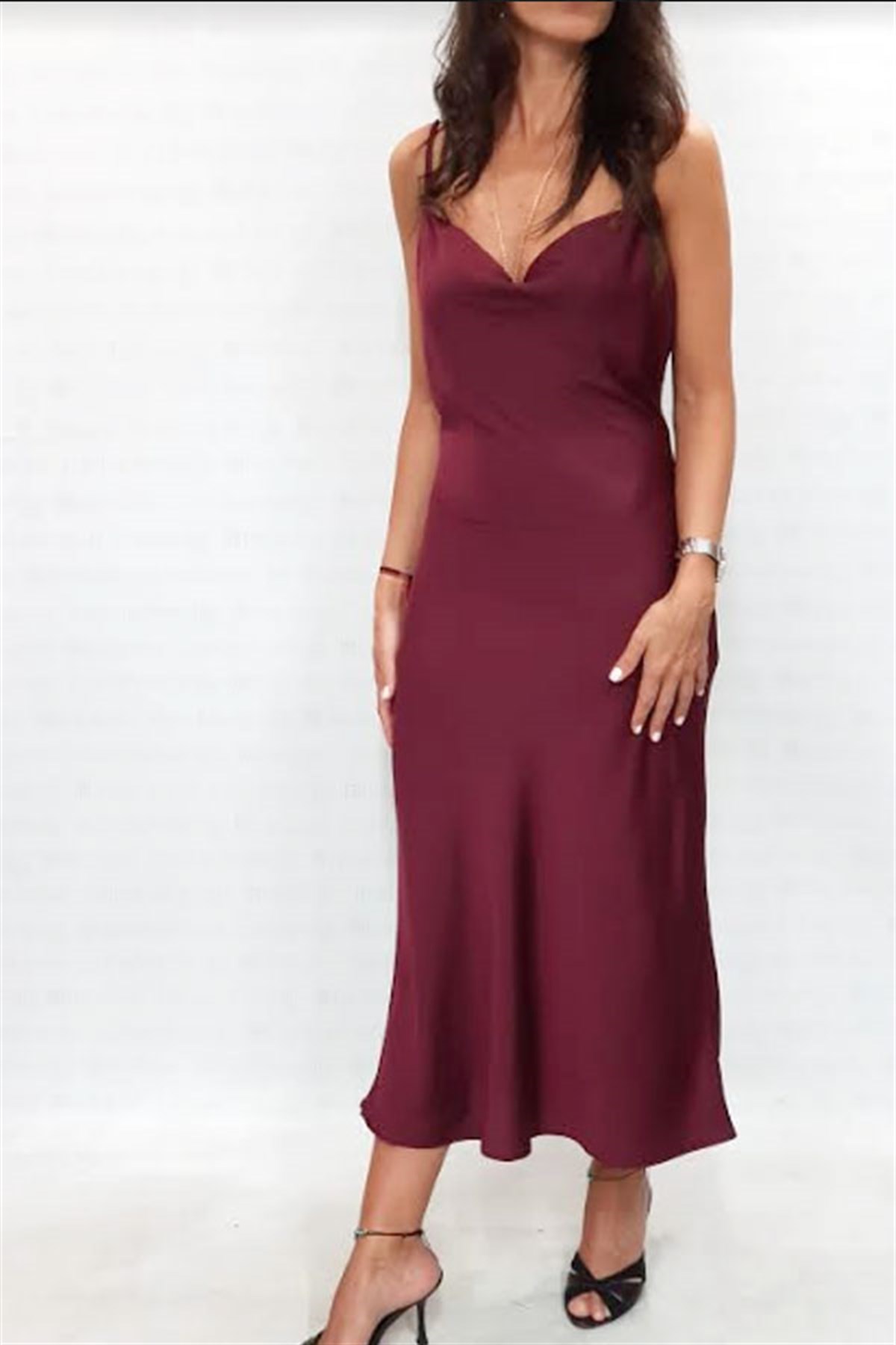 Askılı Saten Degaje Elbise