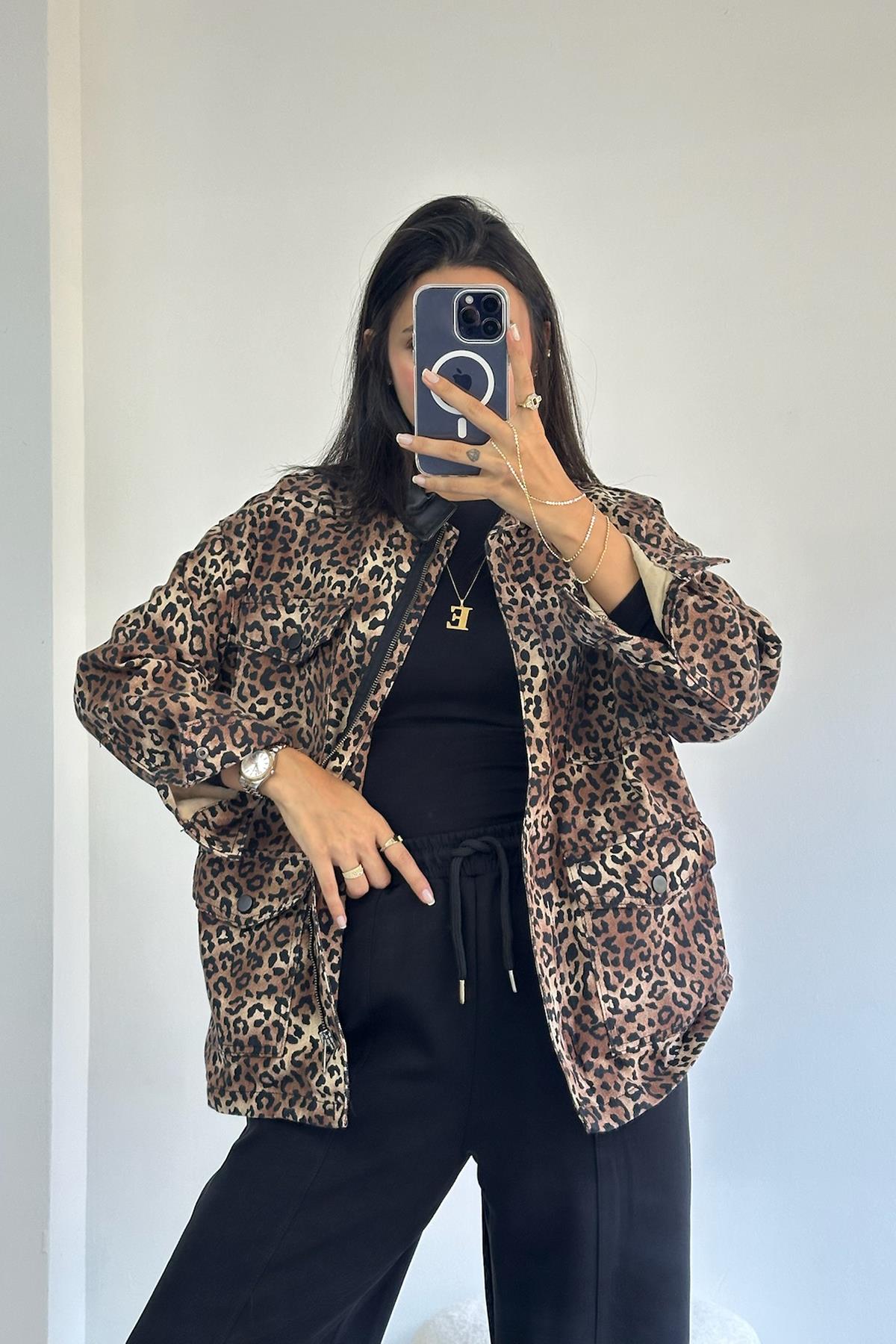 Deri Garnili Leopar Desen Ceket