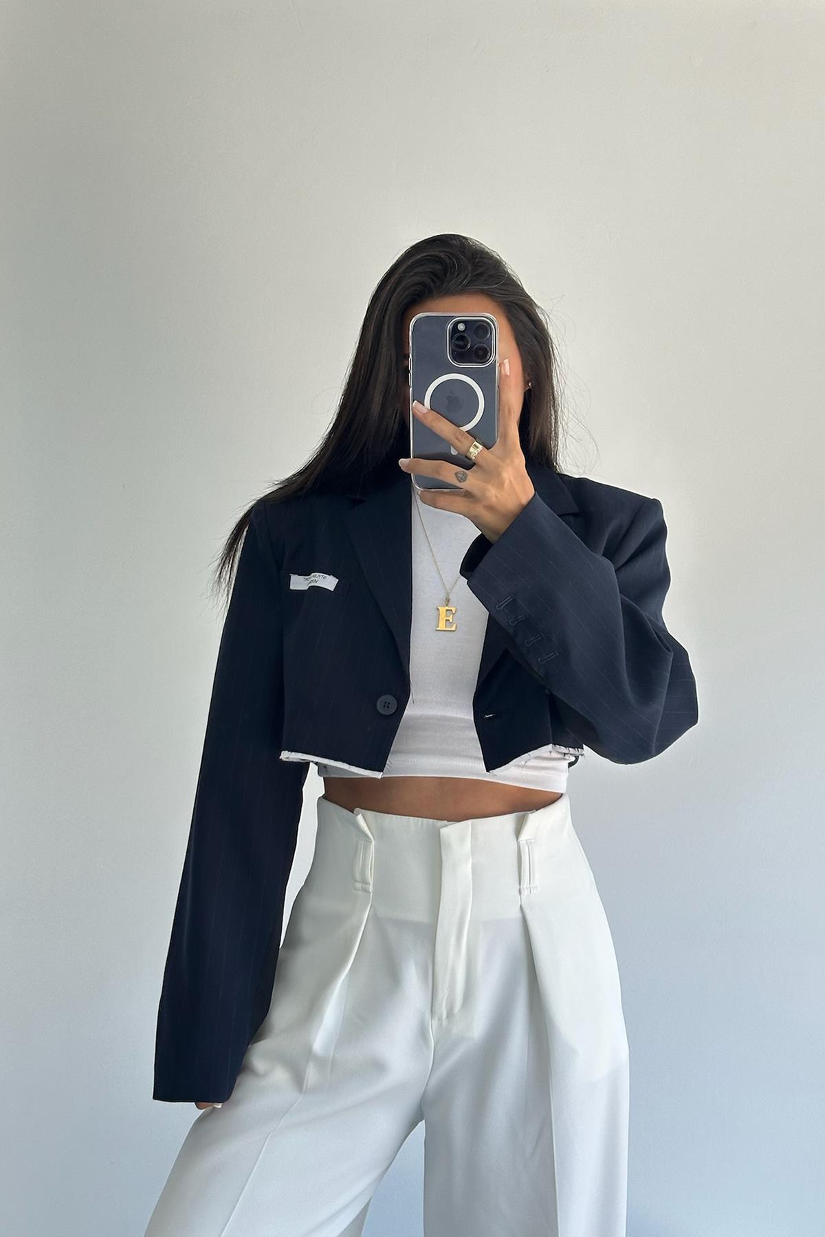 Lacivert Çizgili Mini Ceket