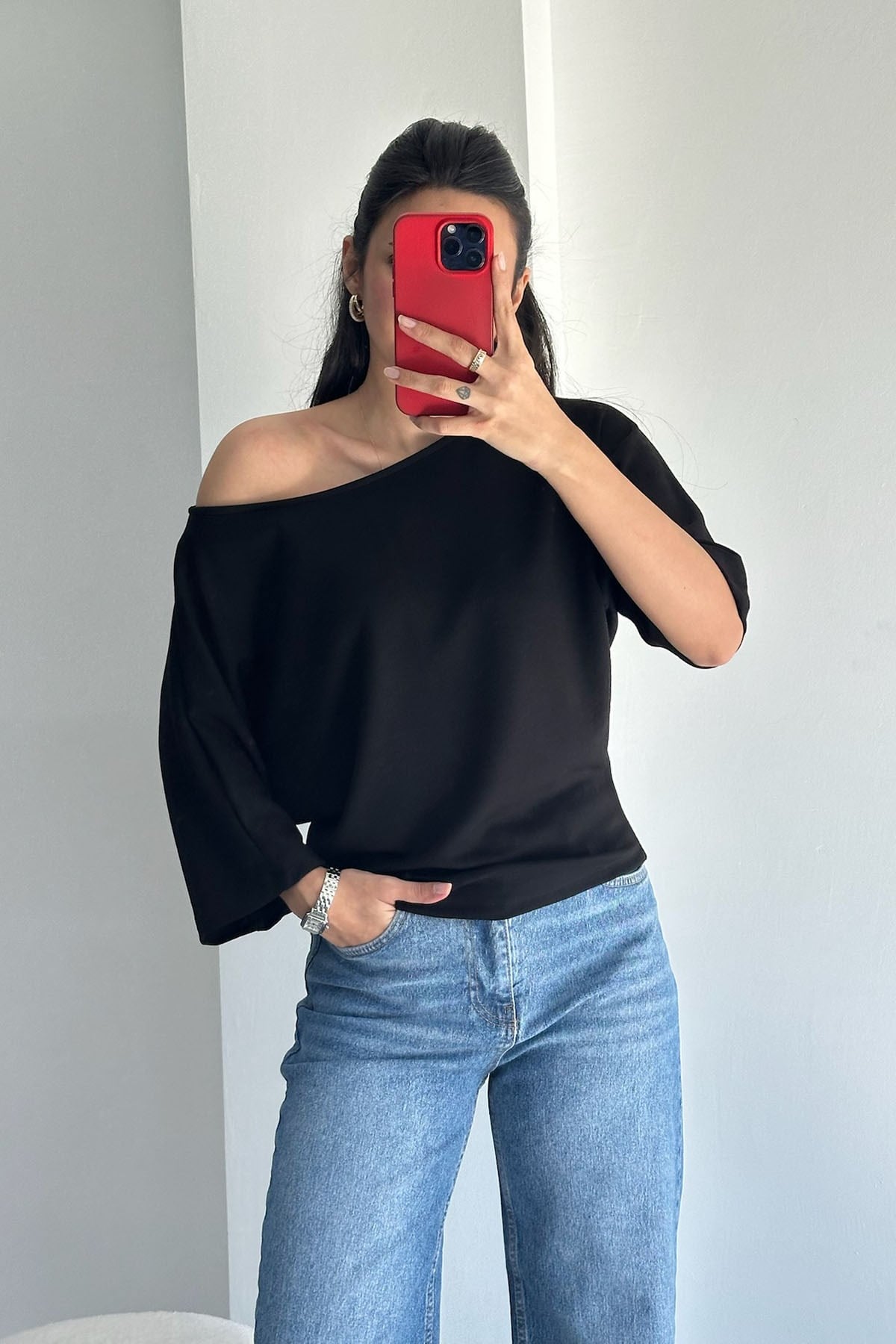 Yarasa Kol Düşük Omuz Siyah Tshirt