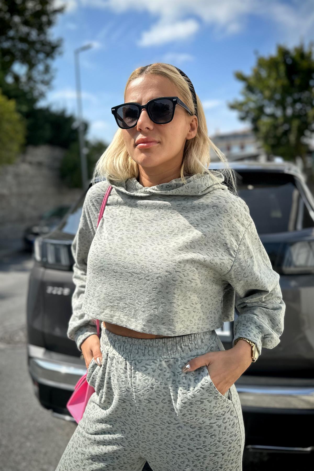 Çağla Yeşili Leopar SweatshirtSWEATSHİRT