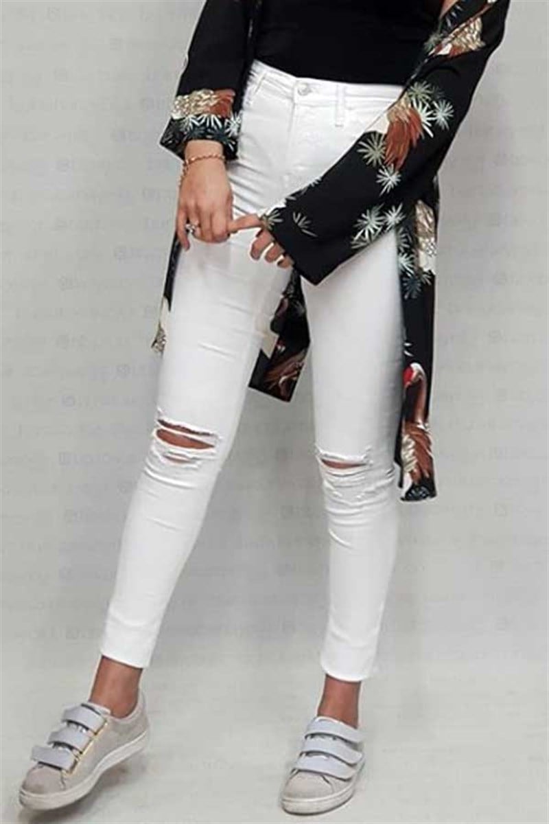 Dizleri Yırtıklı Beyaz Skinny Jean