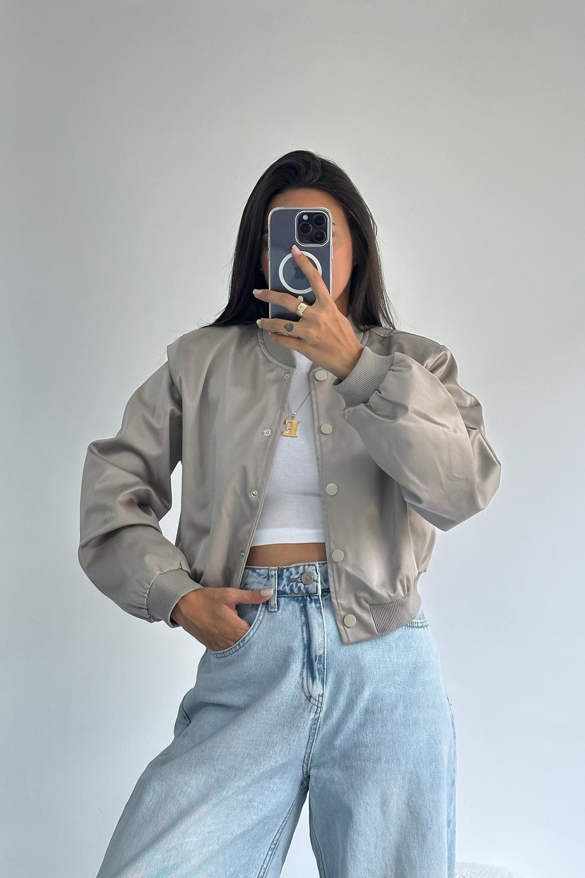 Vizon Parlak Kumaş Bomber