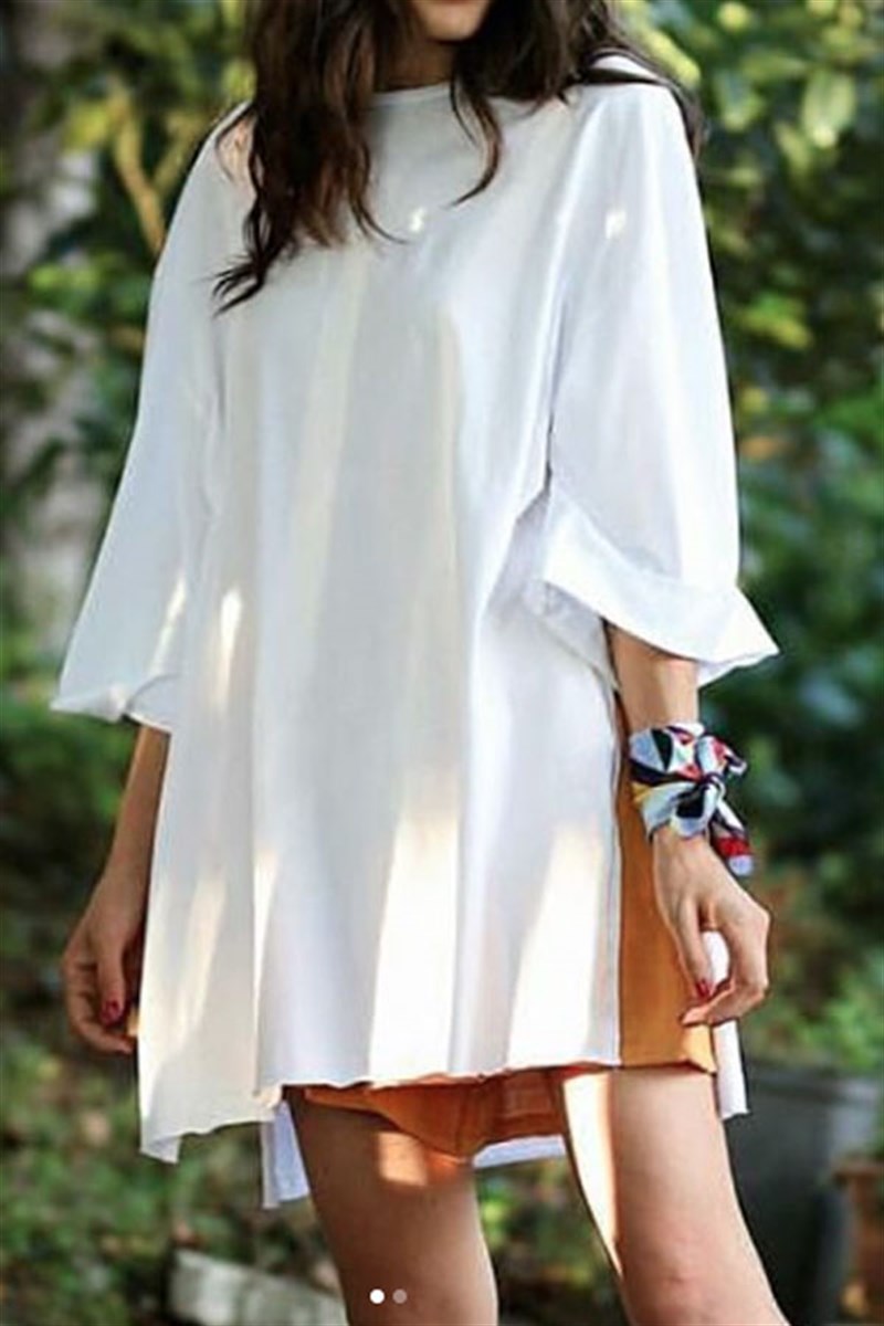 Geniş Kollu Yırtmaçlı Oversize Tshirt