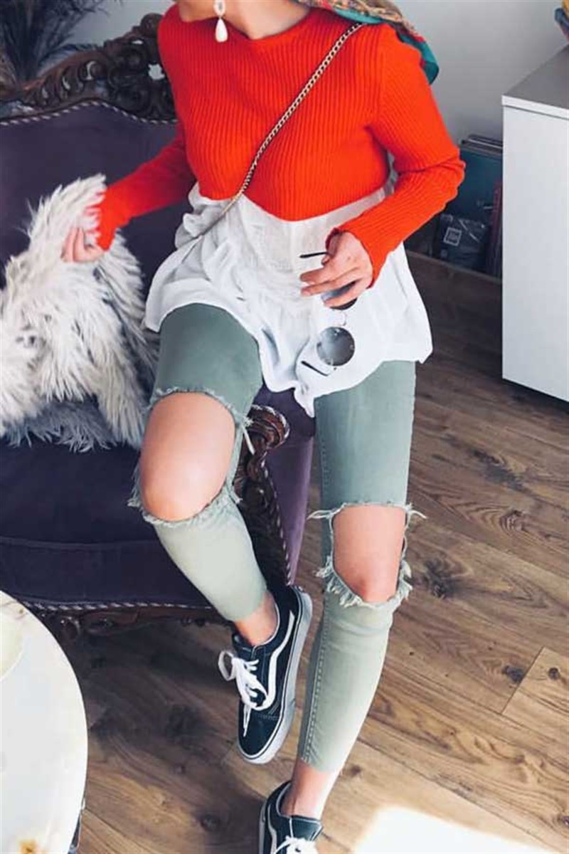 Geniş Yırtık Detaylı Skinny Jean