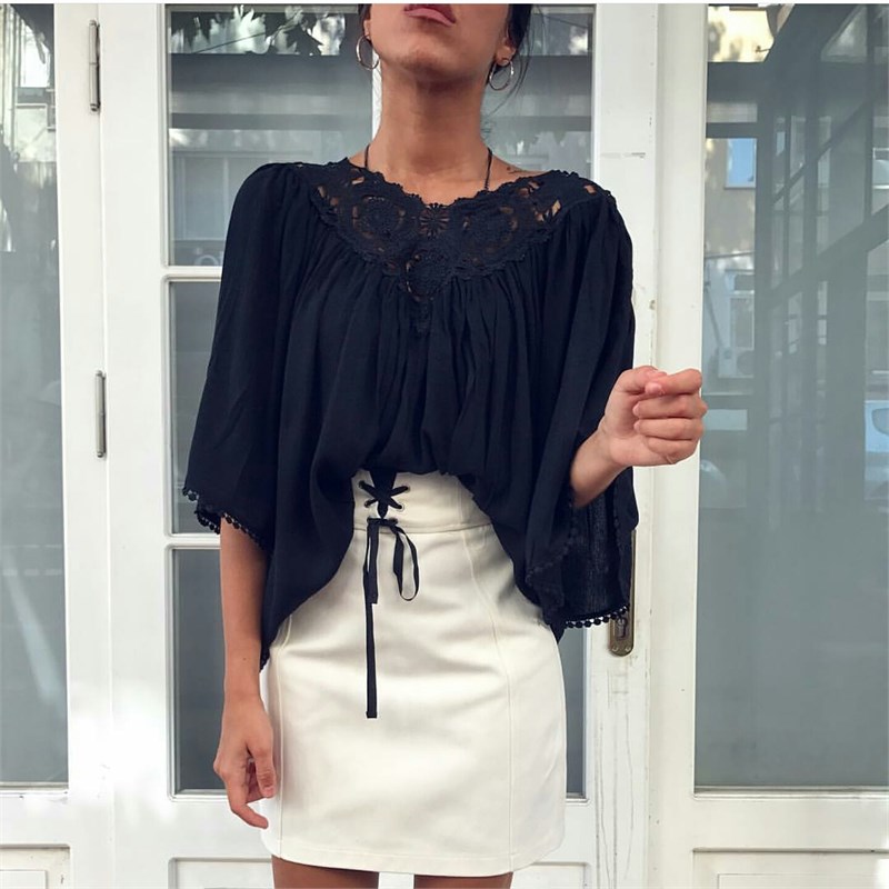 Güpür Detaylı Salaş Bluz