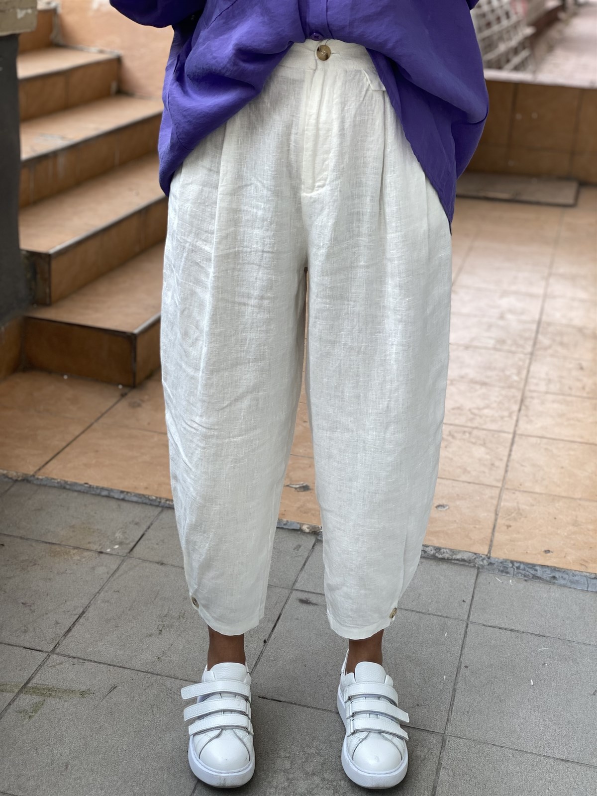 Ham Keten Paça Düğmeli Ekru PantolonPANTOLON